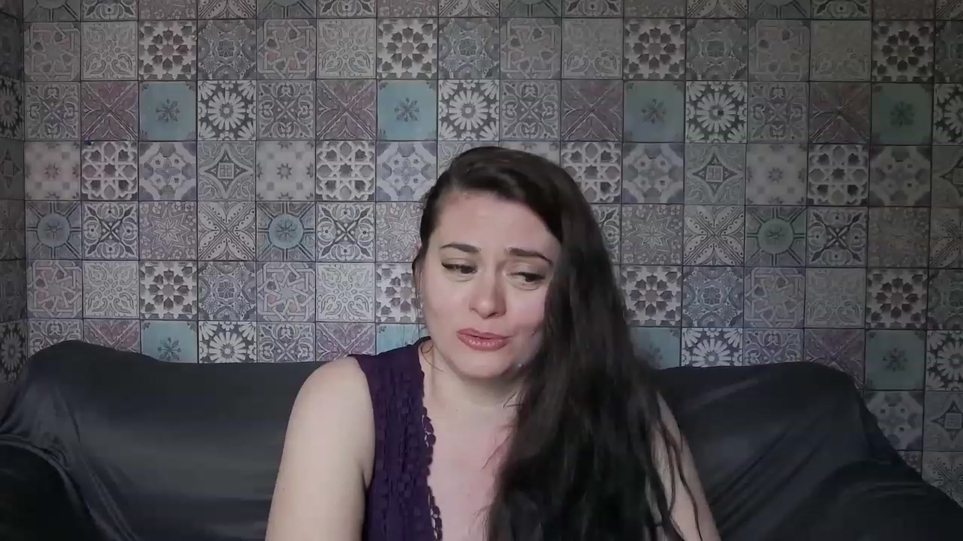 Gallery image thumbnail from ForeverChic's myfreecams stream on, 06/09/2023, 08:20 image 14 of 20