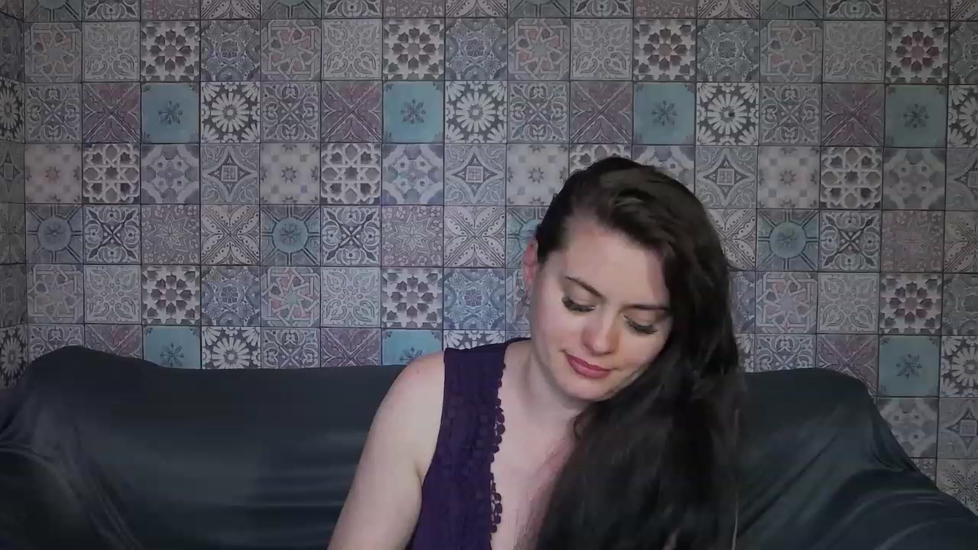 Gallery image thumbnail from ForeverChic's myfreecams stream on, 06/09/2023, 10:18 image 2 of 20