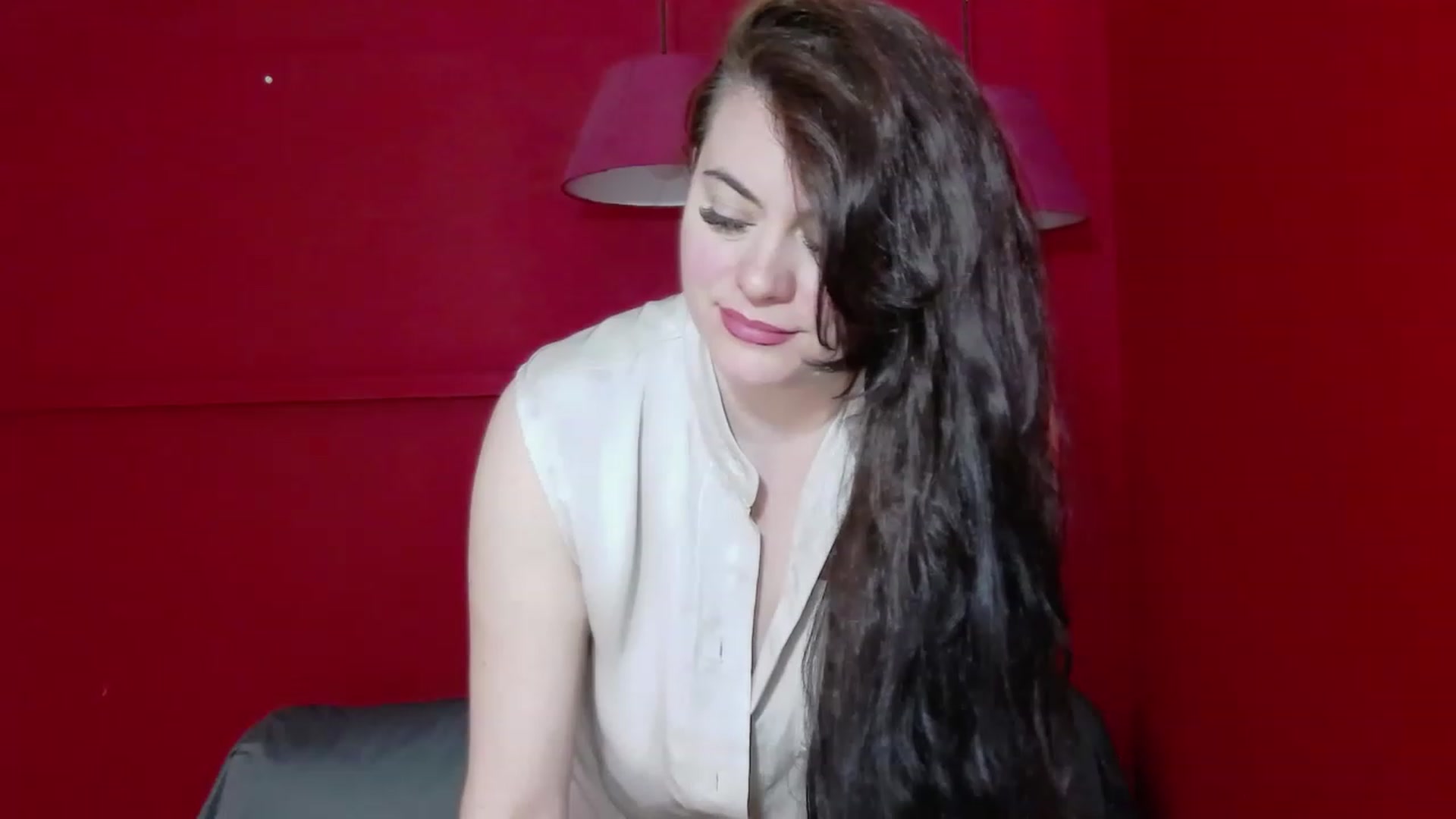 Gallery image thumbnail from ForeverChic's myfreecams stream on, 06/12/2023, 06:32 image 3 of 20