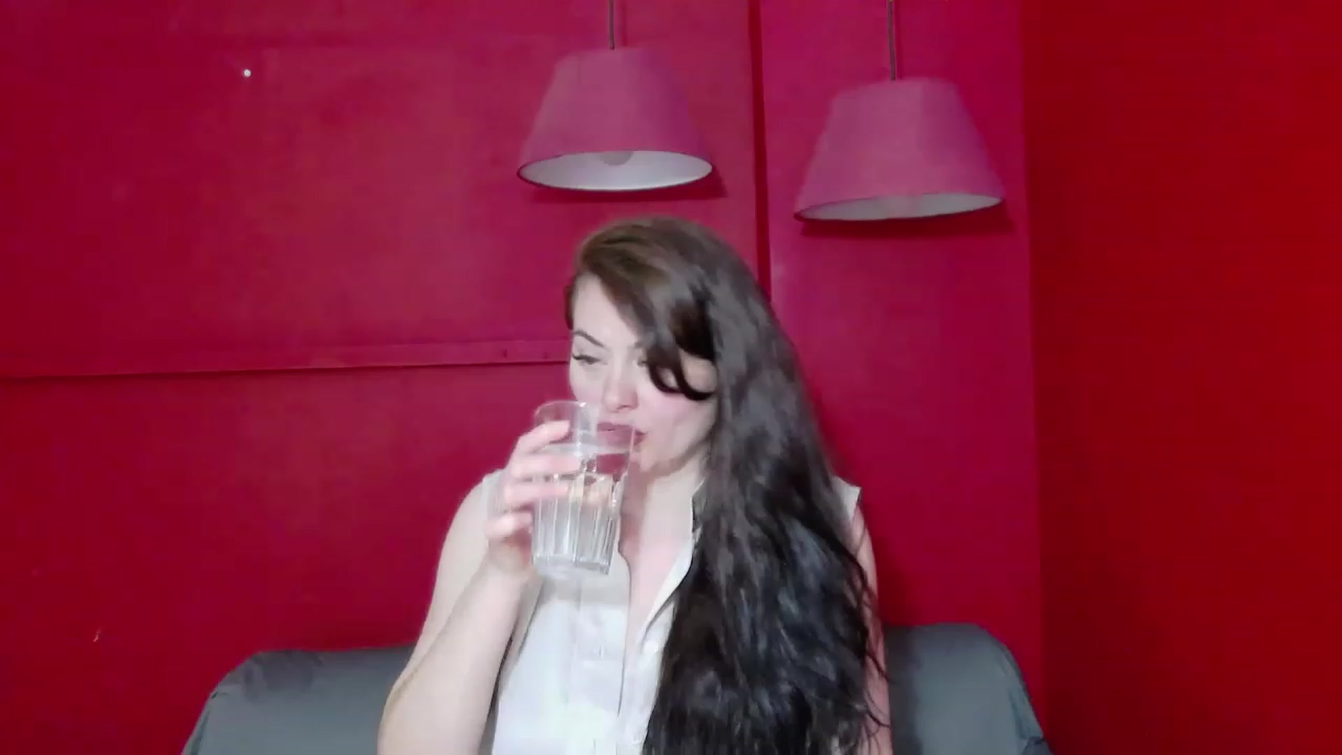 Gallery image thumbnail from ForeverChic's myfreecams stream on, 06/12/2023, 06:32 image 8 of 20