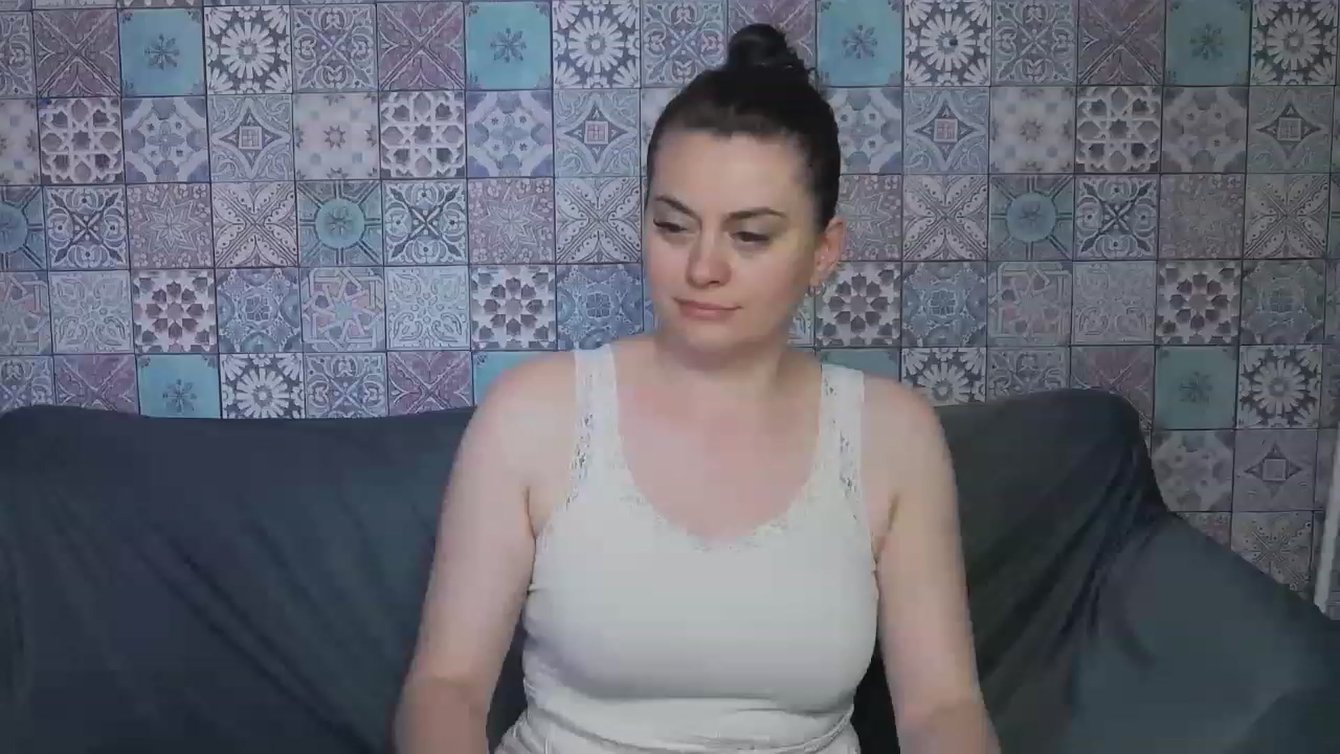 Gallery image thumbnail from ForeverChic's myfreecams stream on, 06/16/2023, 12:04 image 14 of 20