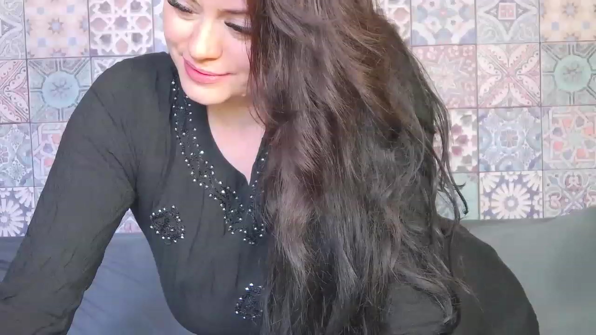 Gallery image thumbnail from ForeverChic's myfreecams stream on, 06/21/2023, 09:15 image 11 of 20