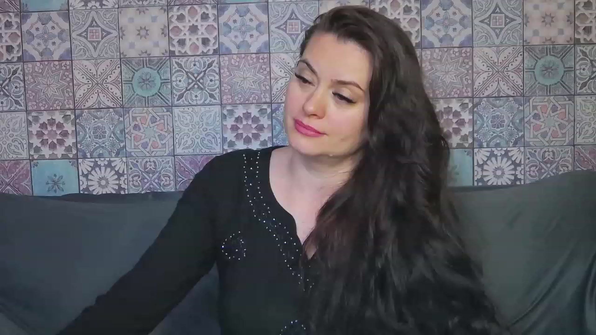 Gallery image thumbnail from ForeverChic's myfreecams stream on, 06/21/2023, 11:24 image 8 of 20