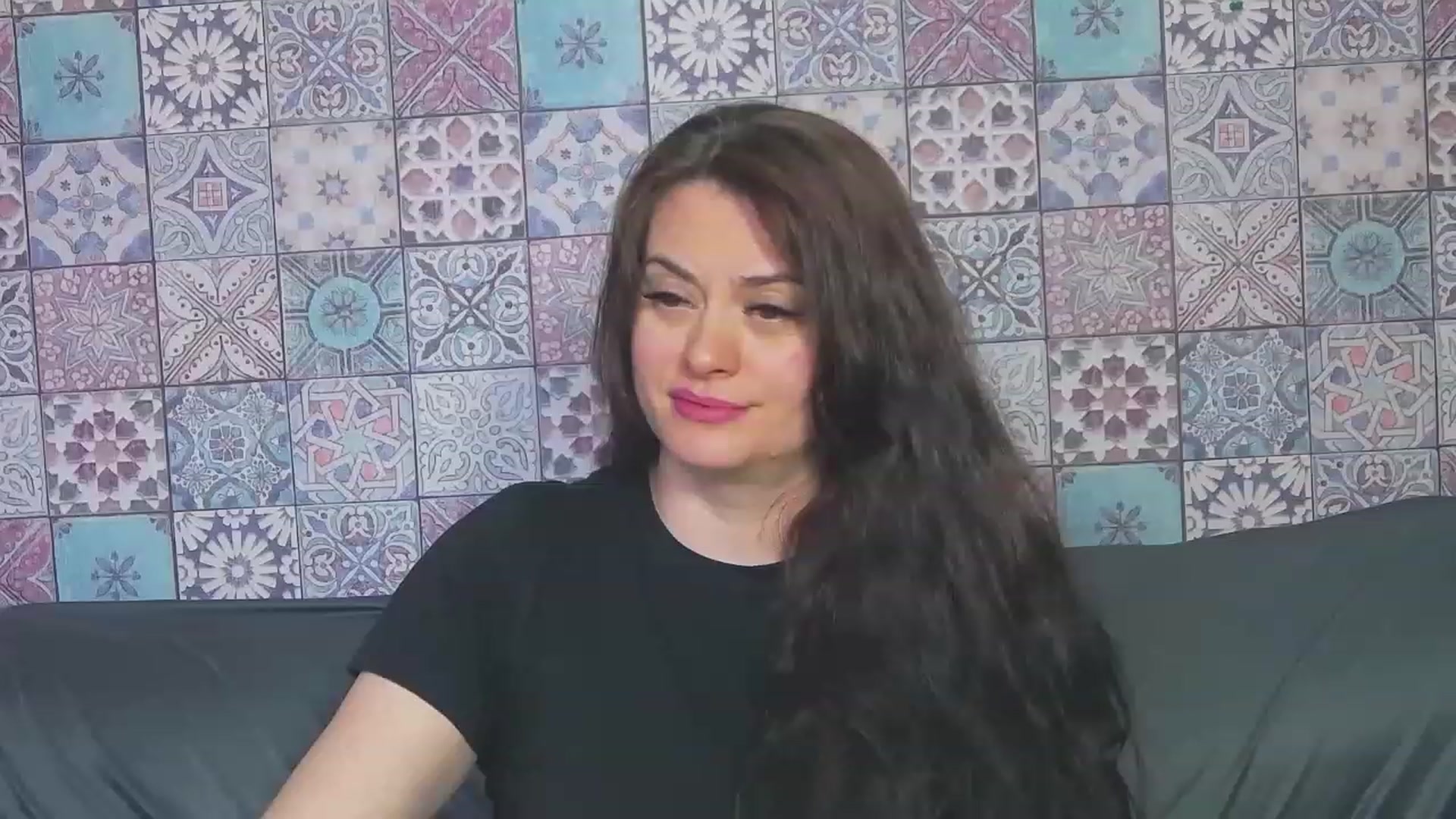Gallery image thumbnail from ForeverChic's myfreecams stream on, 06/28/2023, 08:55 image 12 of 20