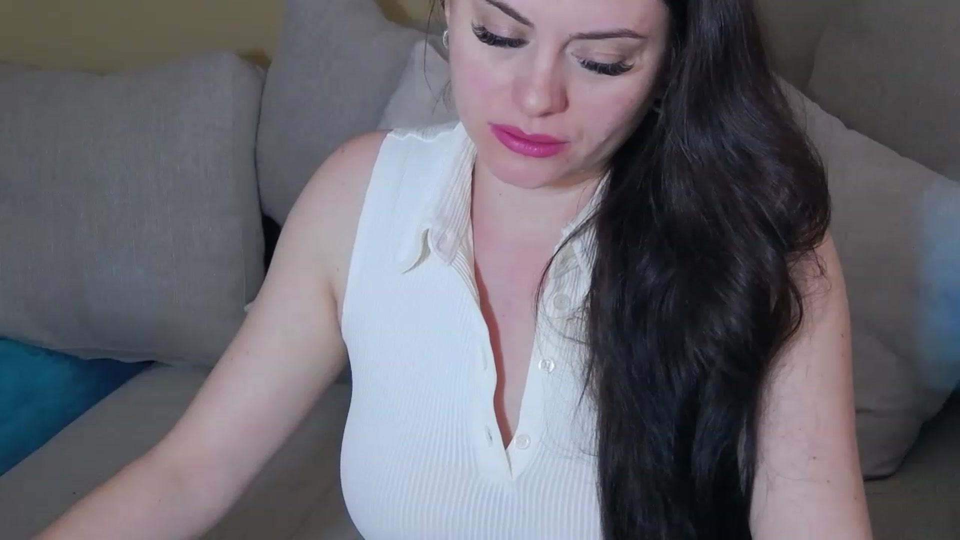 Gallery image thumbnail from ForeverChic's myfreecams stream on, 06/30/2023, 11:34 image 17 of 20