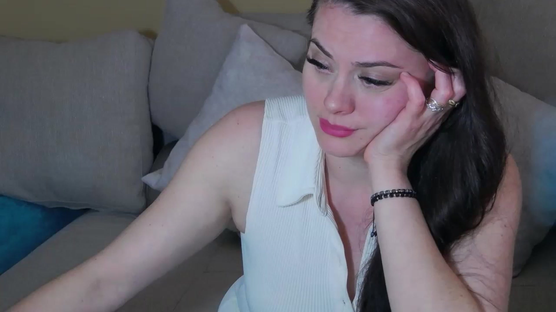 Gallery image thumbnail from ForeverChic's myfreecams stream on, 06/30/2023, 12:01 image 12 of 20
