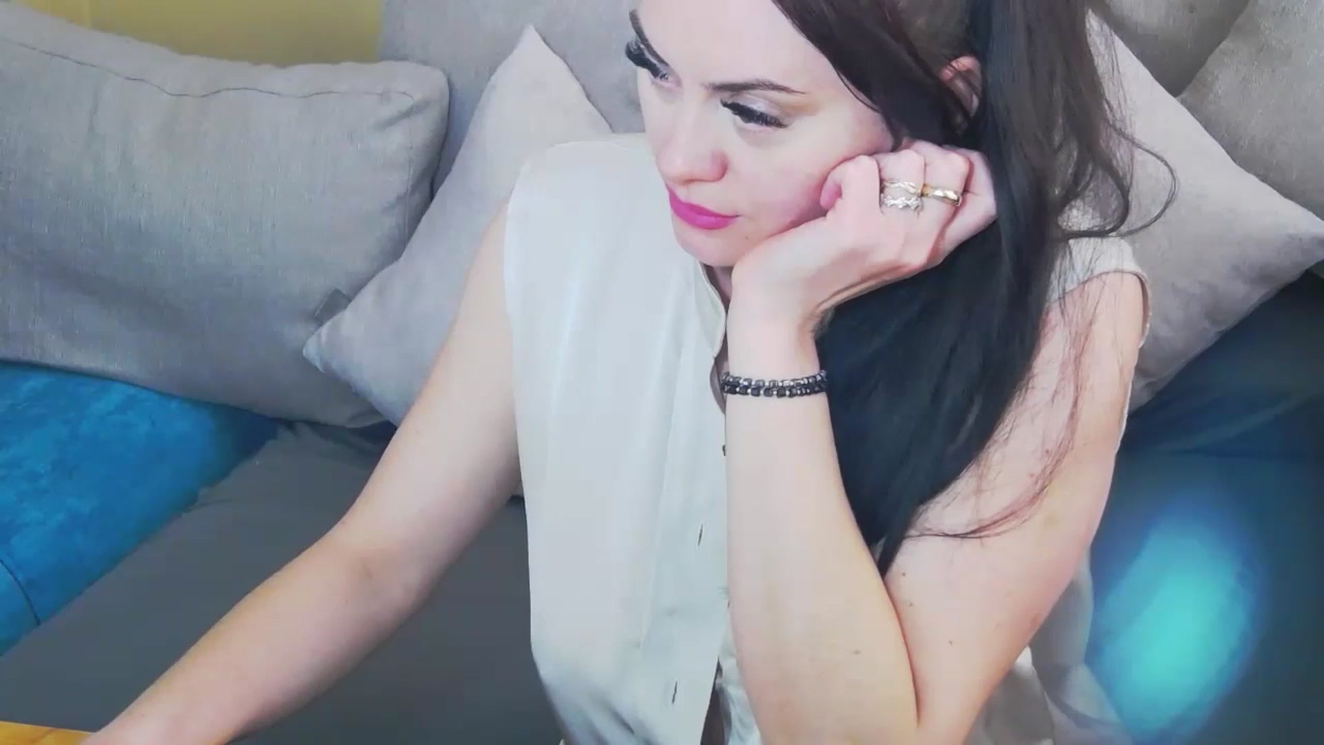 Gallery image thumbnail from ForeverChic's myfreecams stream on, 07/01/2023, 10:30 image 2 of 20