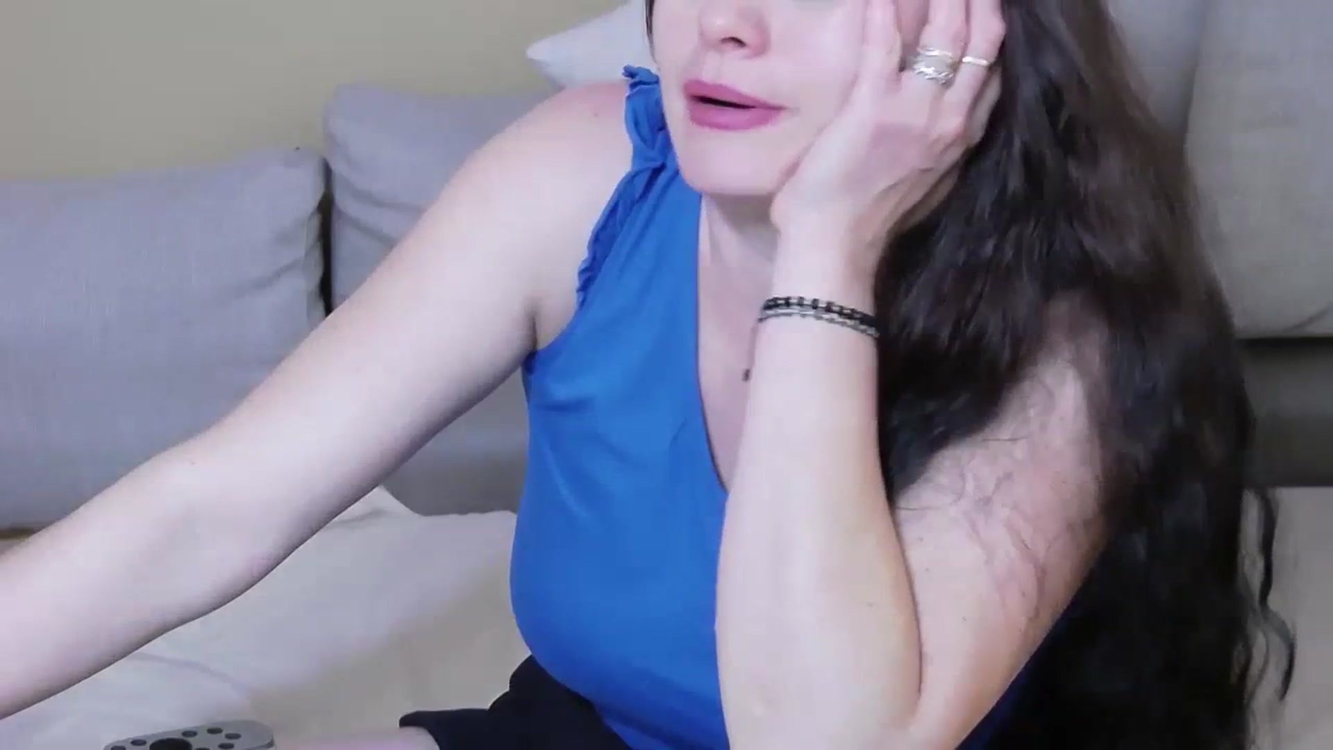 Gallery image thumbnail from ForeverChic's myfreecams stream on, 08/04/2023, 10:32 image 16 of 20