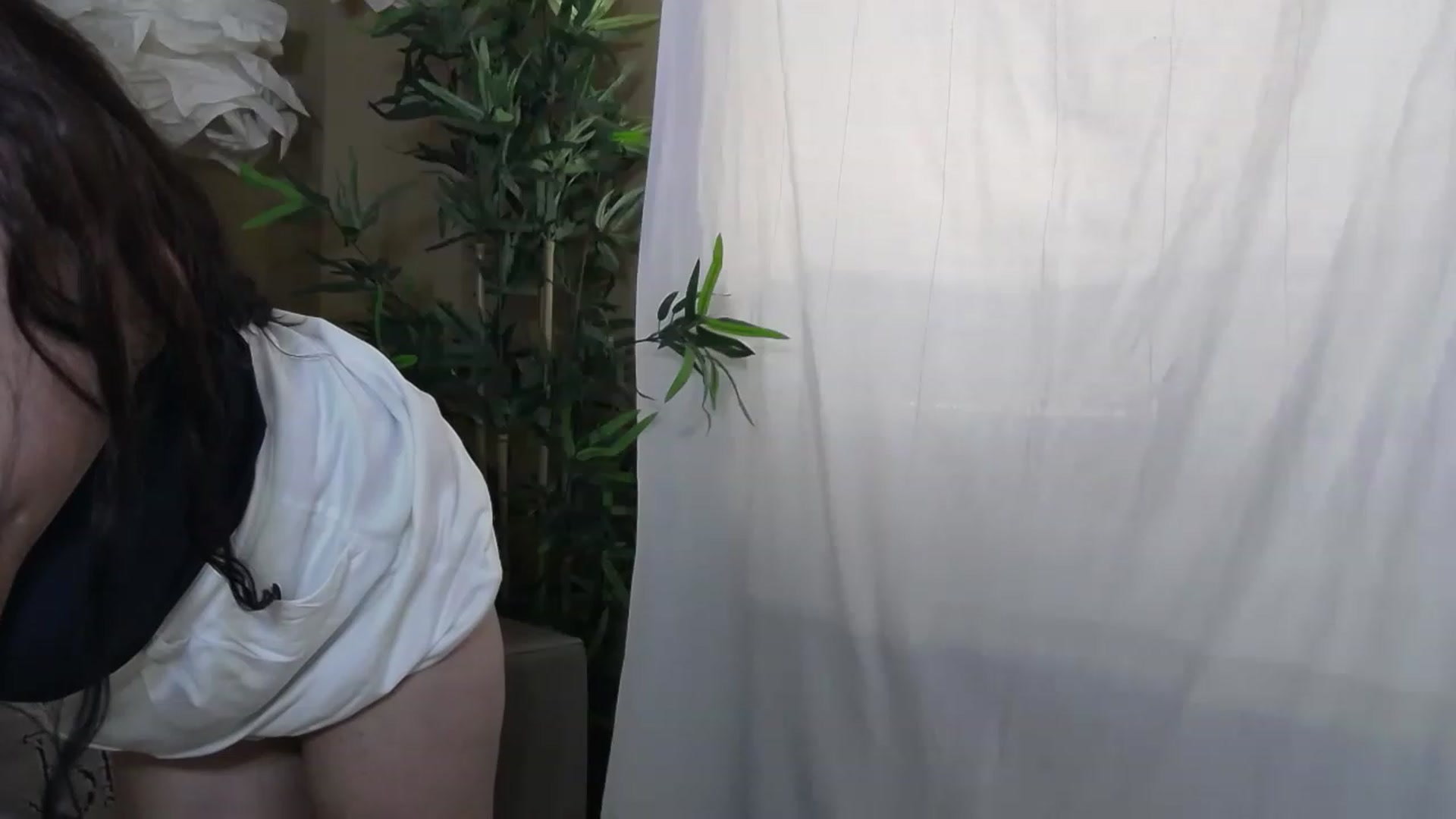 Gallery image thumbnail from ForeverChic's myfreecams stream on, 08/05/2023, 10:36 image 4 of 20
