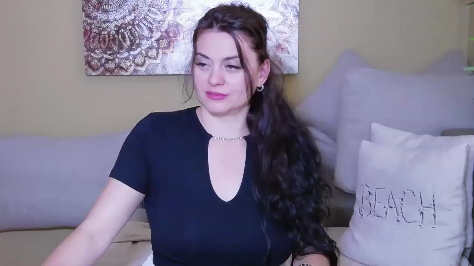 Gallery image thumbnail from ForeverChic's myfreecams stream on, 08/10/2023, 12:02 image 2 of 20