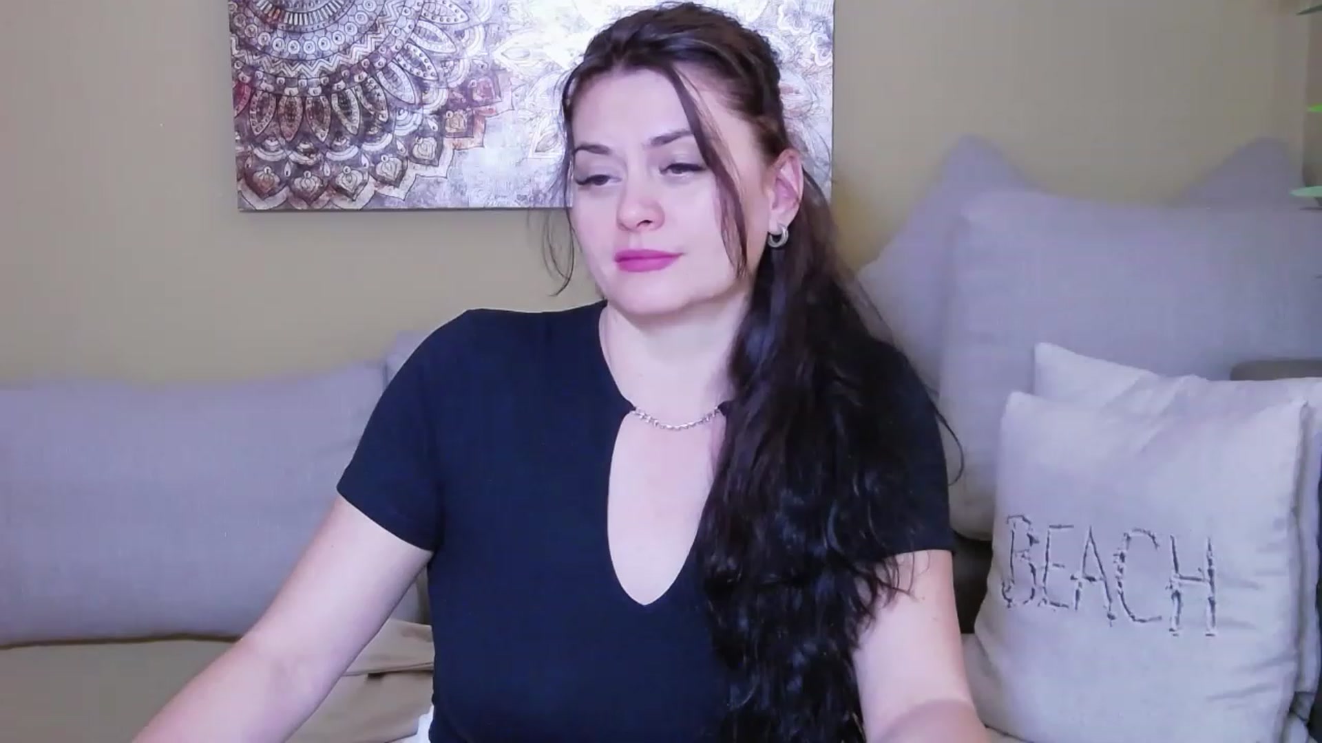 Gallery image thumbnail from ForeverChic's myfreecams stream on, 08/10/2023, 12:02 image 7 of 20