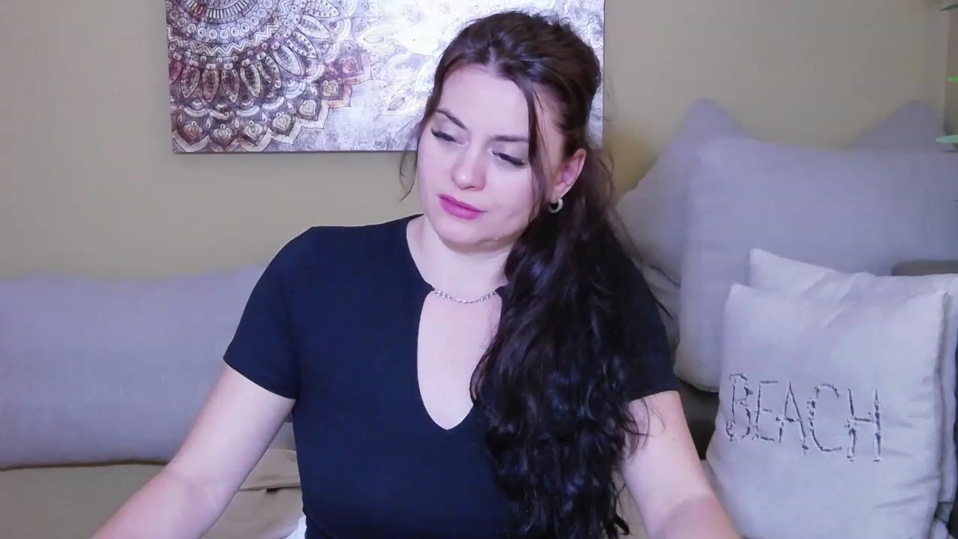 Gallery image thumbnail from ForeverChic's myfreecams stream on, 08/10/2023, 12:02 image 5 of 20