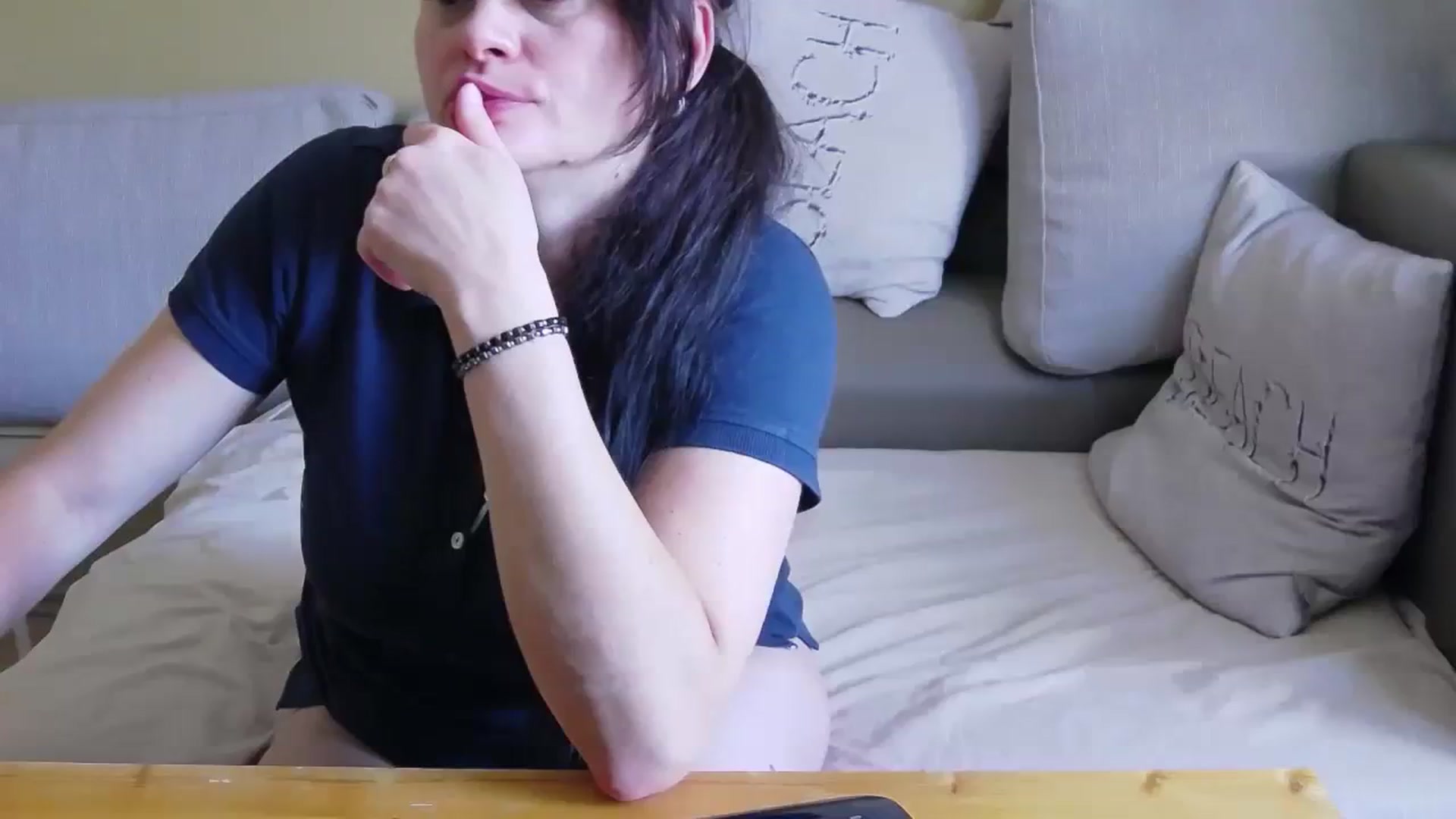 Gallery image thumbnail from ForeverChic's myfreecams stream on, 08/11/2023, 09:19 image 6 of 20