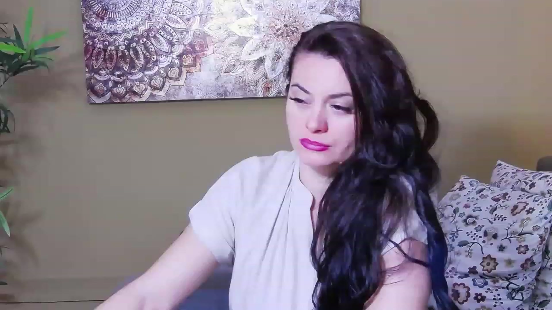 Gallery image thumbnail from ForeverChic's myfreecams stream on, 08/17/2023, 07:05 image 6 of 20