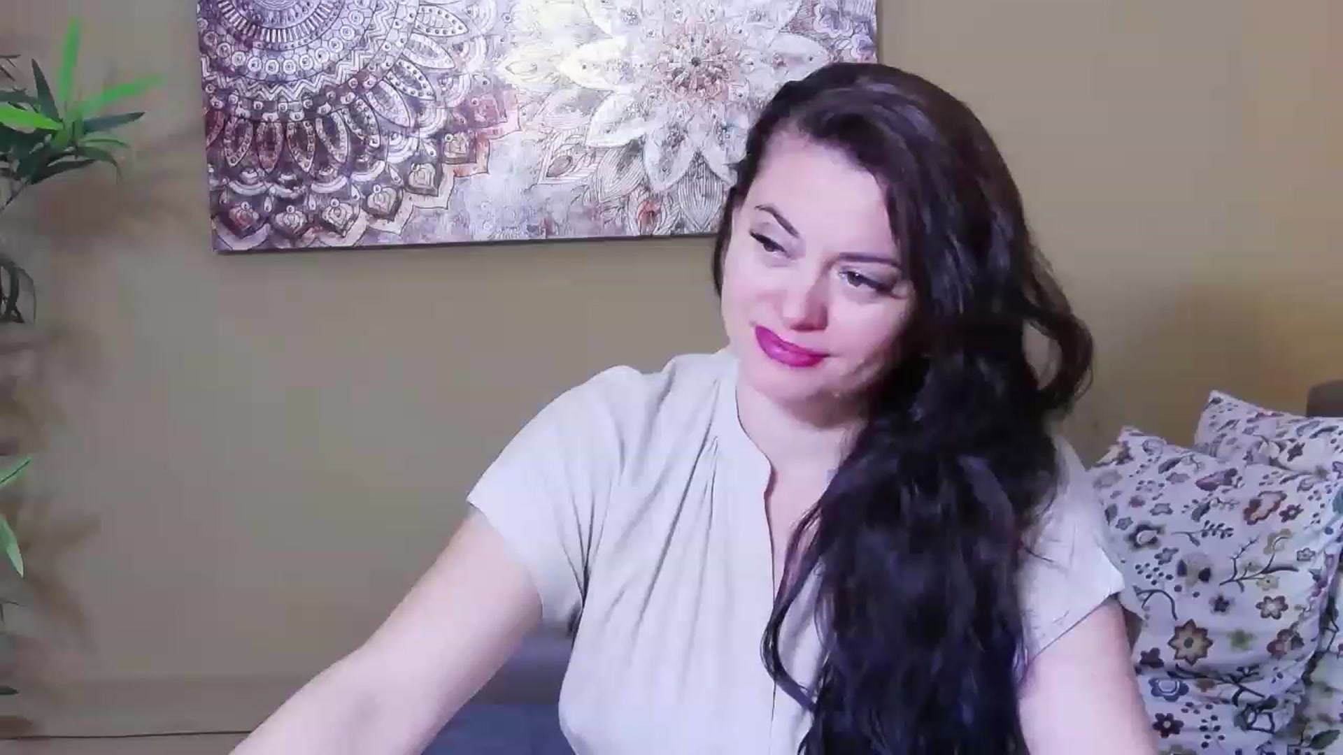 Gallery image thumbnail from ForeverChic's myfreecams stream on, 08/17/2023, 07:05 image 17 of 20