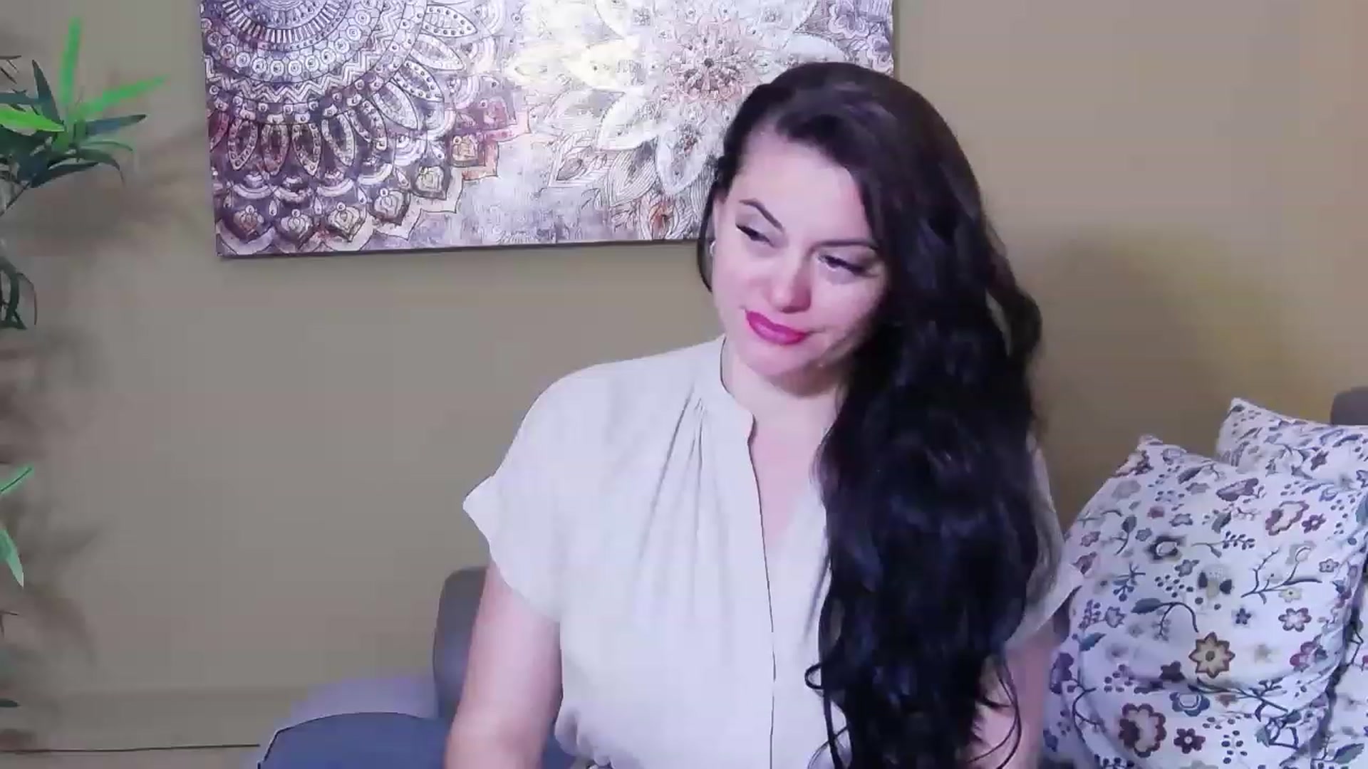 Gallery image thumbnail from ForeverChic's myfreecams stream on, 08/17/2023, 07:05 image 20 of 20