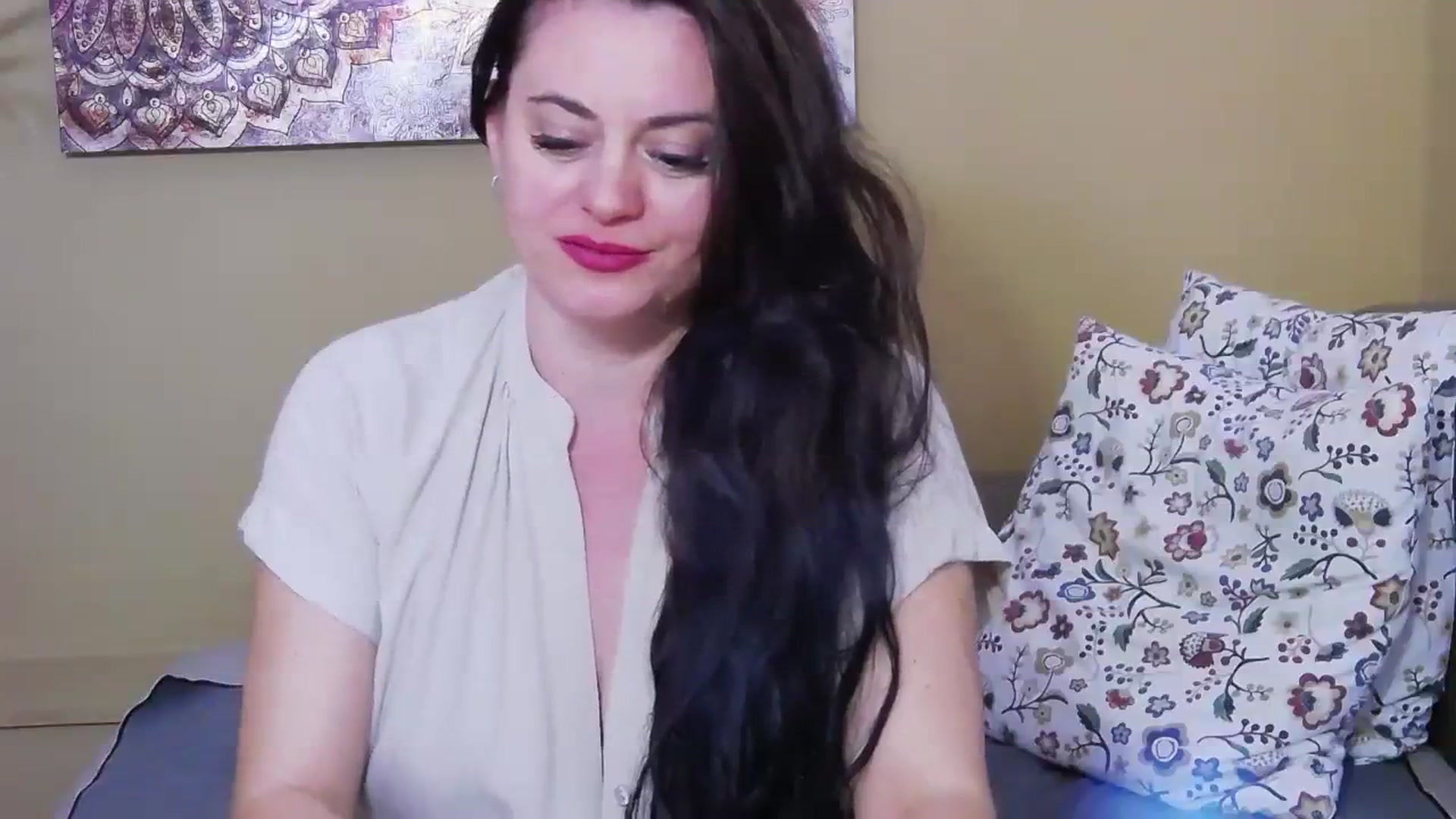 Gallery image thumbnail from ForeverChic's myfreecams stream on, 08/17/2023, 12:09 image 15 of 20