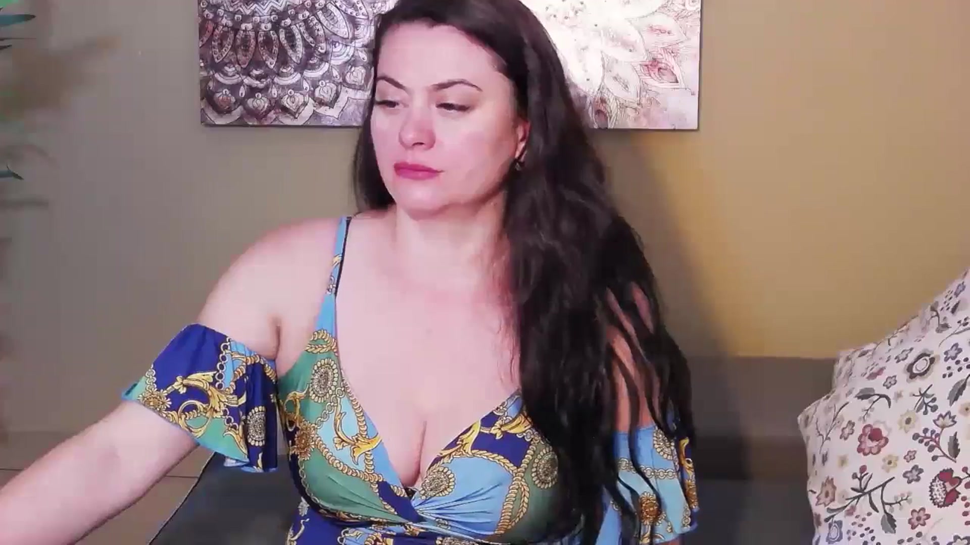 Gallery image thumbnail from ForeverChic's myfreecams stream on, 08/21/2023, 06:31 image 17 of 20