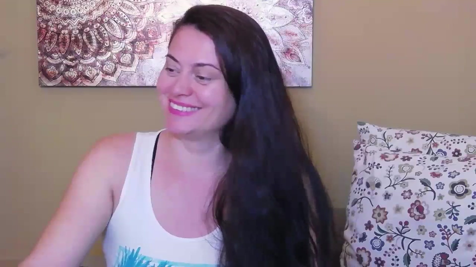 Gallery image thumbnail from ForeverChic's myfreecams stream on, 08/23/2023, 10:38 image 4 of 20