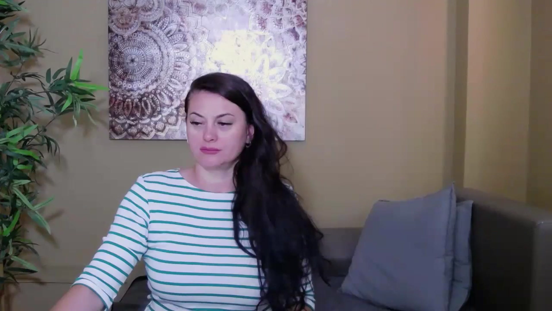 Gallery image thumbnail from ForeverChic's myfreecams stream on, 08/31/2023, 11:59 image 17 of 20