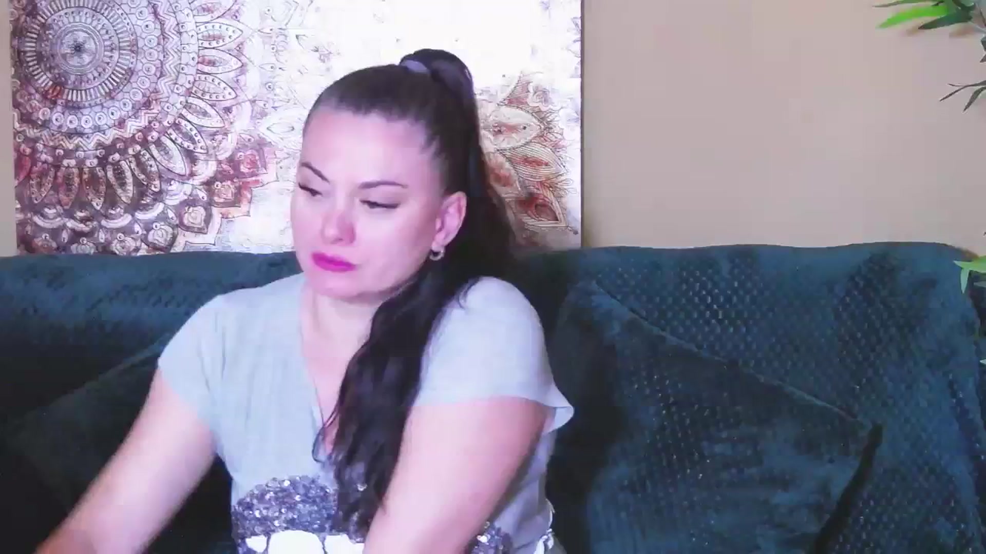 Gallery image thumbnail from ForeverChic's myfreecams stream on, 10/09/2023, 10:33 image 1 of 20