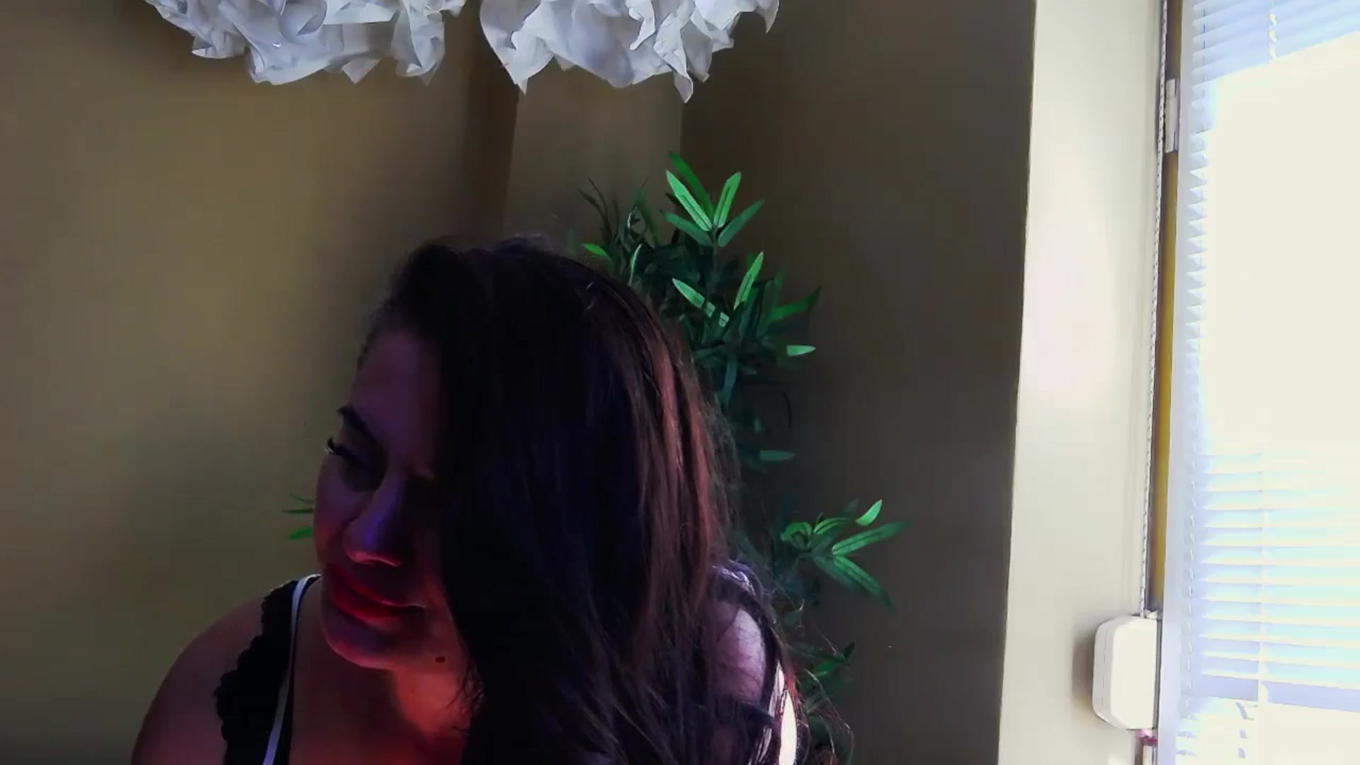 Gallery image thumbnail from ForeverChic's myfreecams stream on, 10/11/2023, 10:46 image 14 of 20