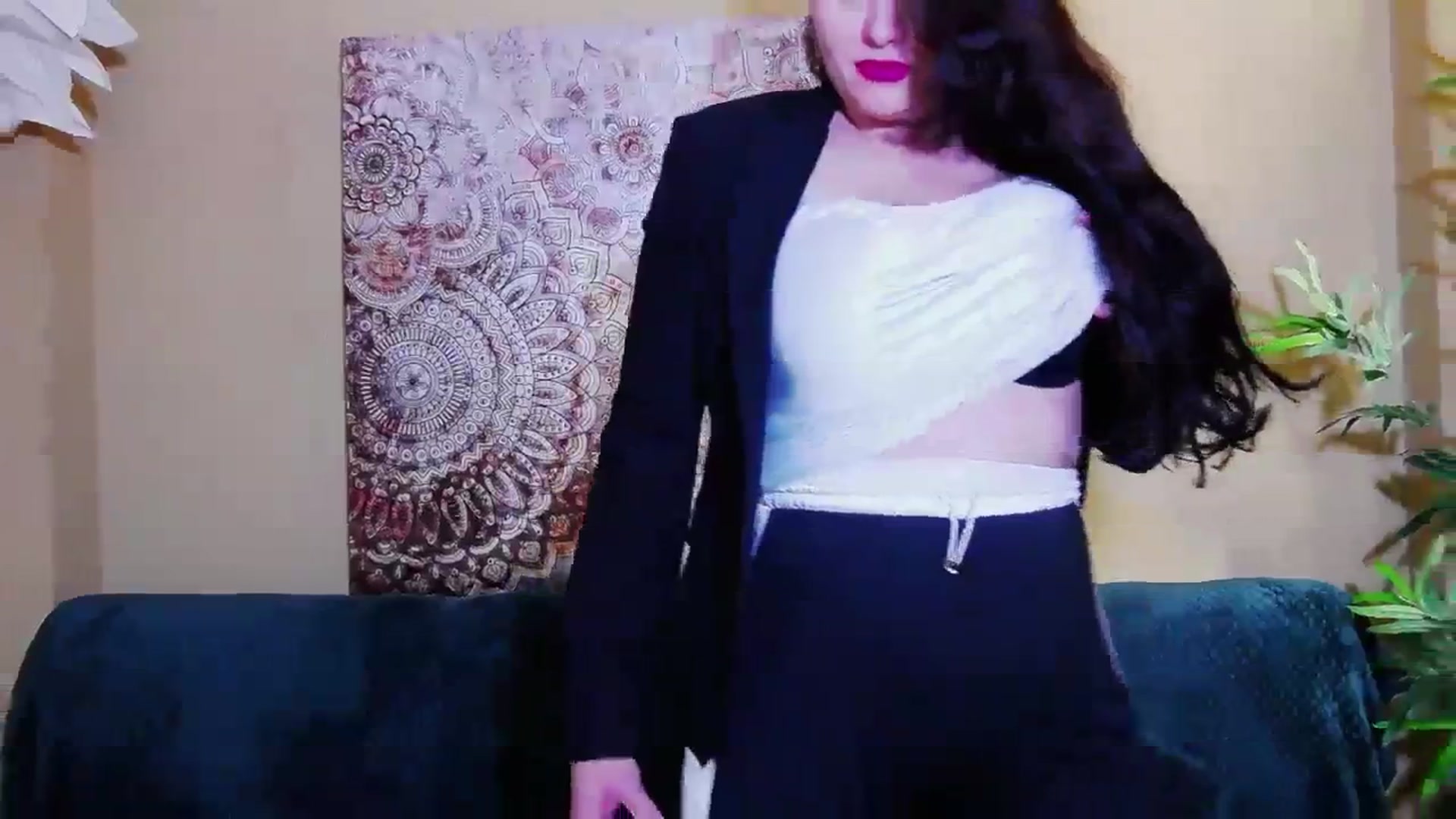 Gallery image thumbnail from ForeverChic's myfreecams stream on, 10/11/2023, 10:46 image 2 of 20