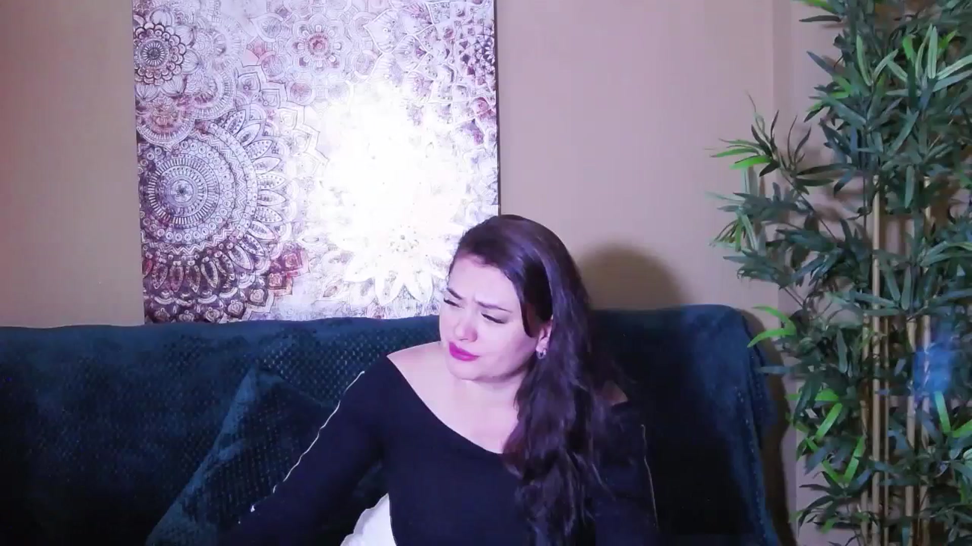 Gallery image thumbnail from ForeverChic's myfreecams stream on, 10/18/2023, 09:42 image 2 of 20