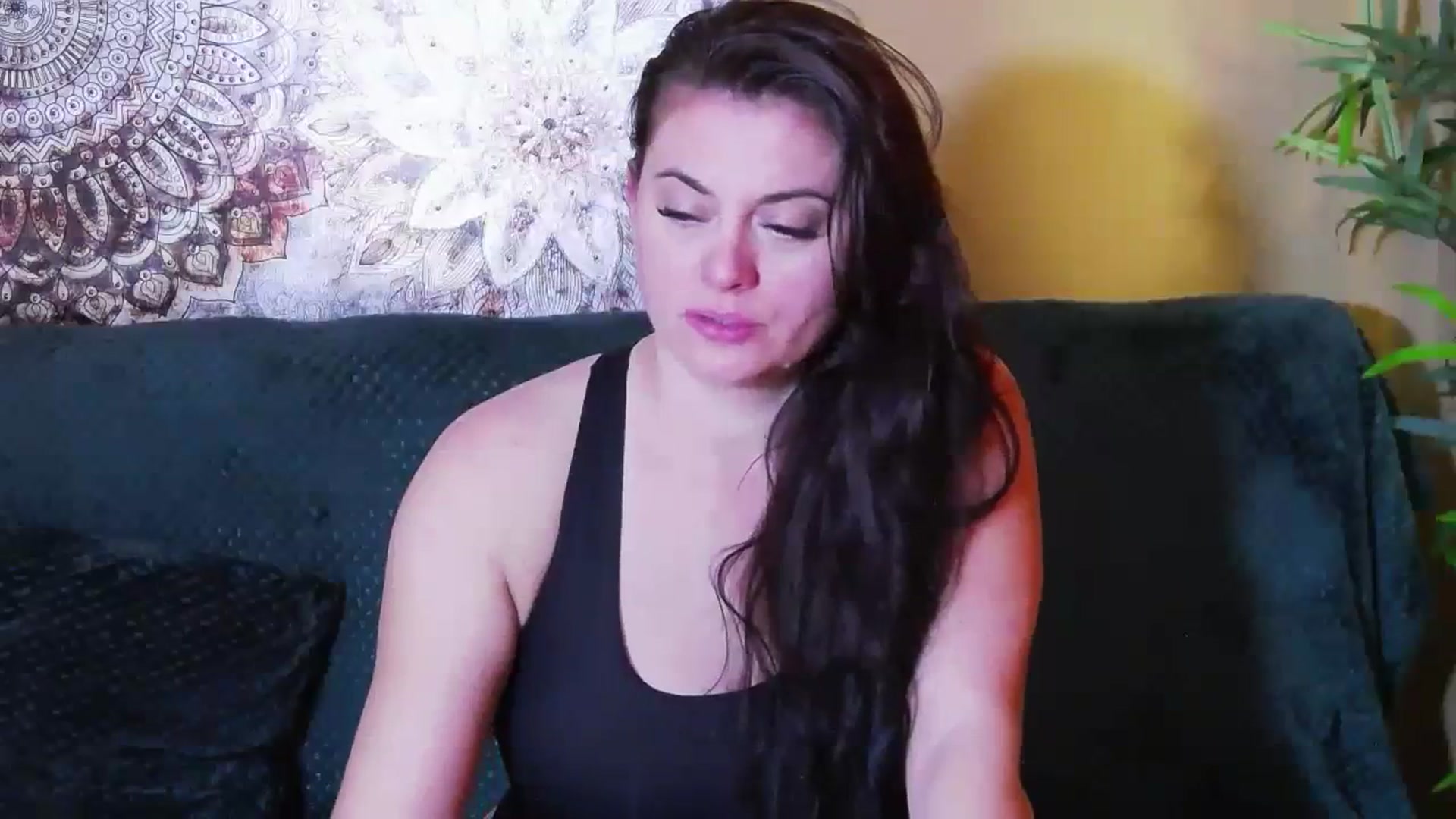 Gallery image thumbnail from ForeverChic's myfreecams stream on, 10/19/2023, 11:09 image 18 of 20