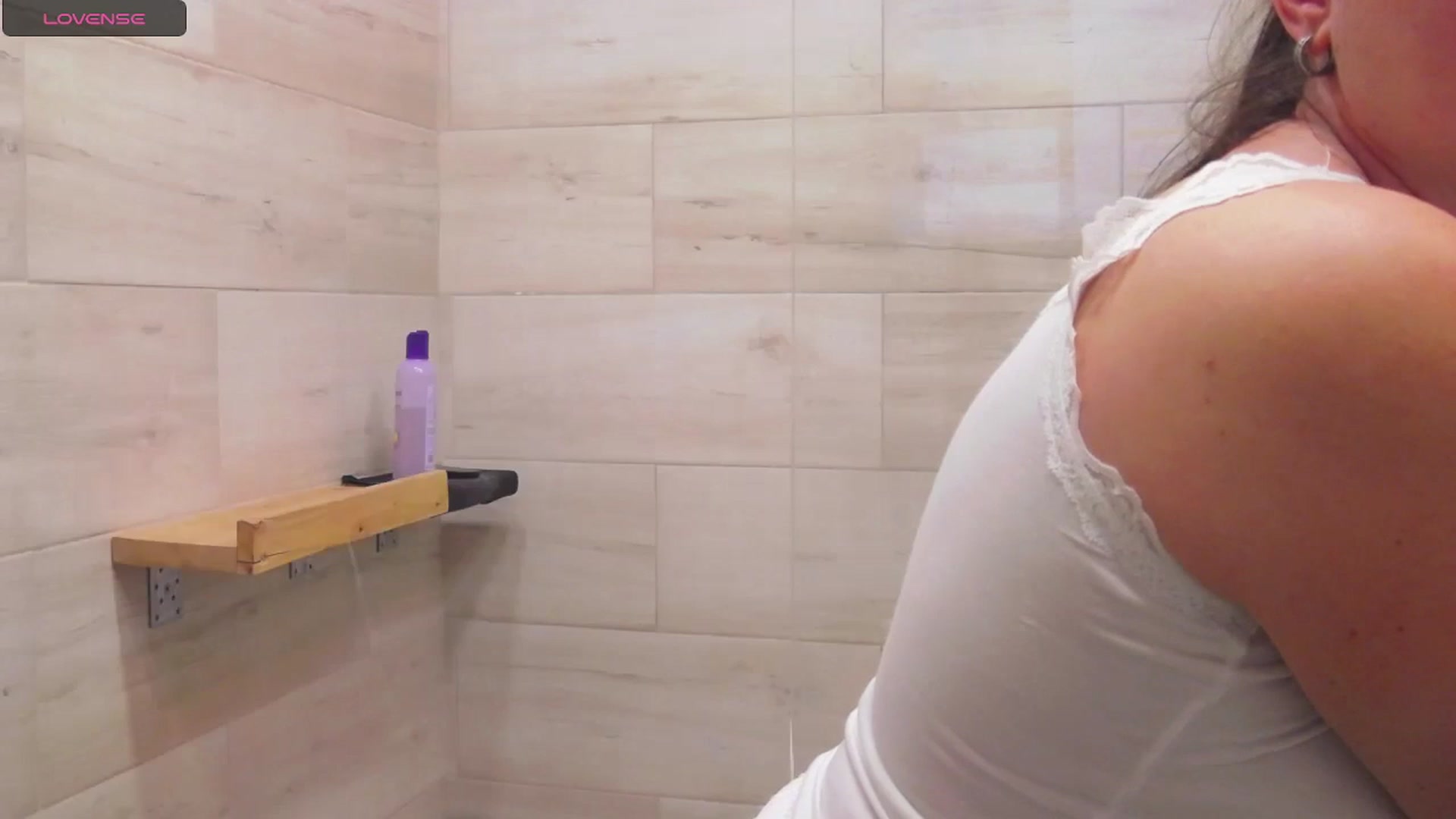 Gallery image thumbnail from ForeverChic's myfreecams stream on, 10/20/2023, 10:11 image 19 of 20