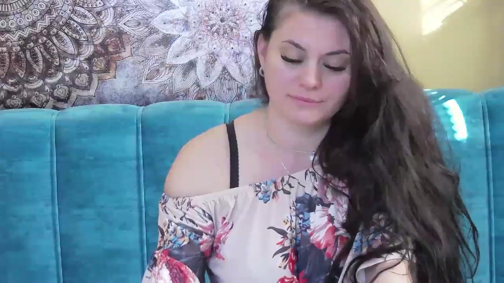 Gallery image thumbnail from ForeverChic's myfreecams stream on, 11/01/2023, 13:11 image 20 of 20