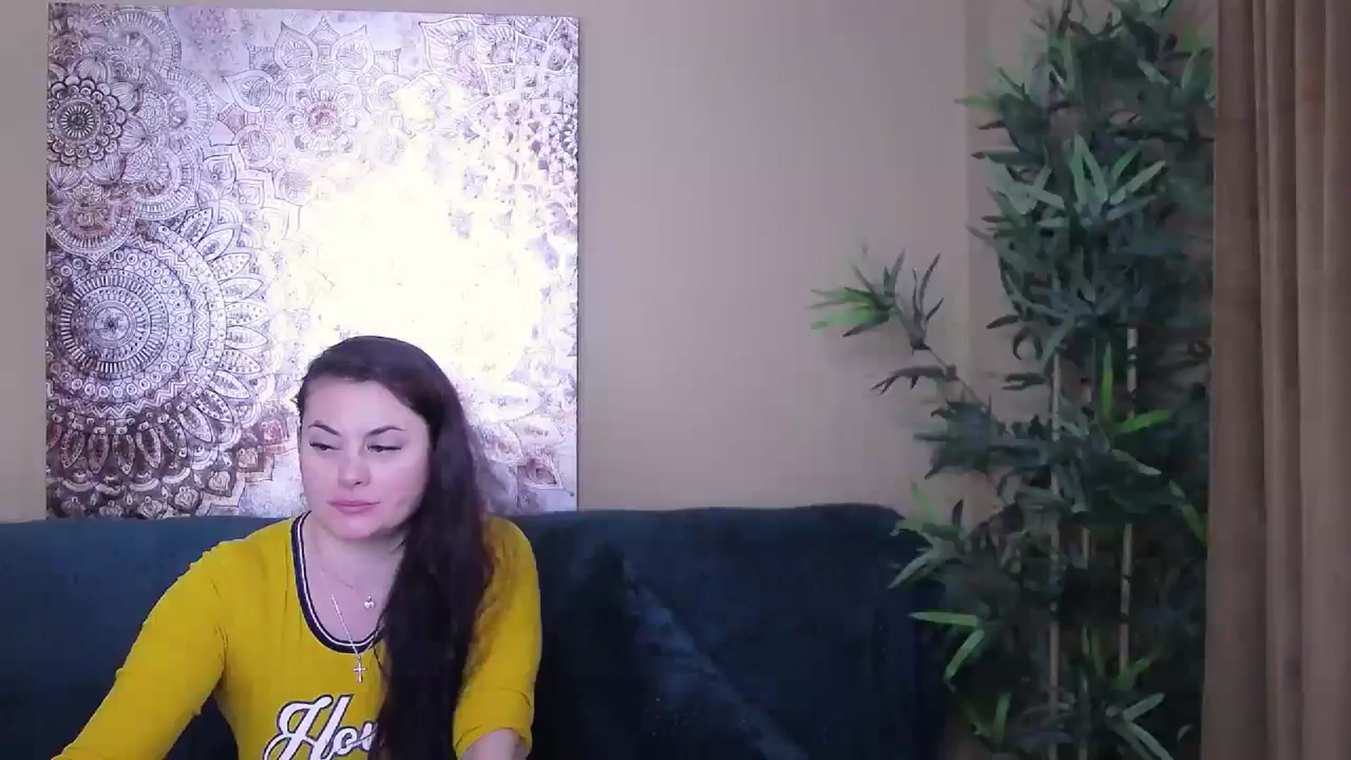 Gallery image thumbnail from ForeverChic's myfreecams stream on, 11/06/2023, 09:03 image 15 of 20