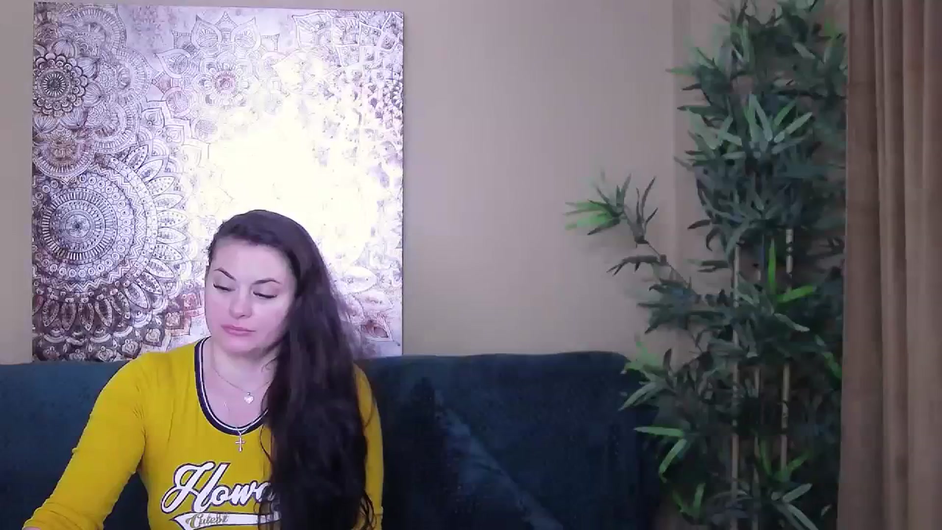 Gallery image thumbnail from ForeverChic's myfreecams stream on, 11/06/2023, 09:03 image 1 of 20