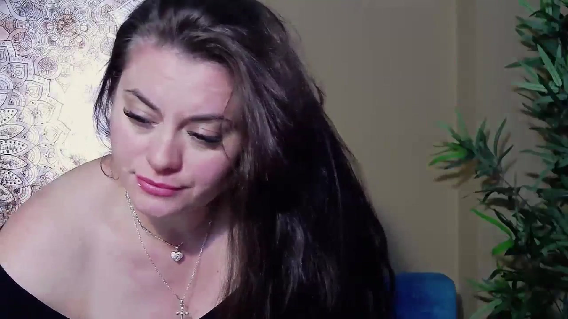 Gallery image thumbnail from ForeverChic's myfreecams stream on, 11/08/2023, 12:06 image 16 of 20