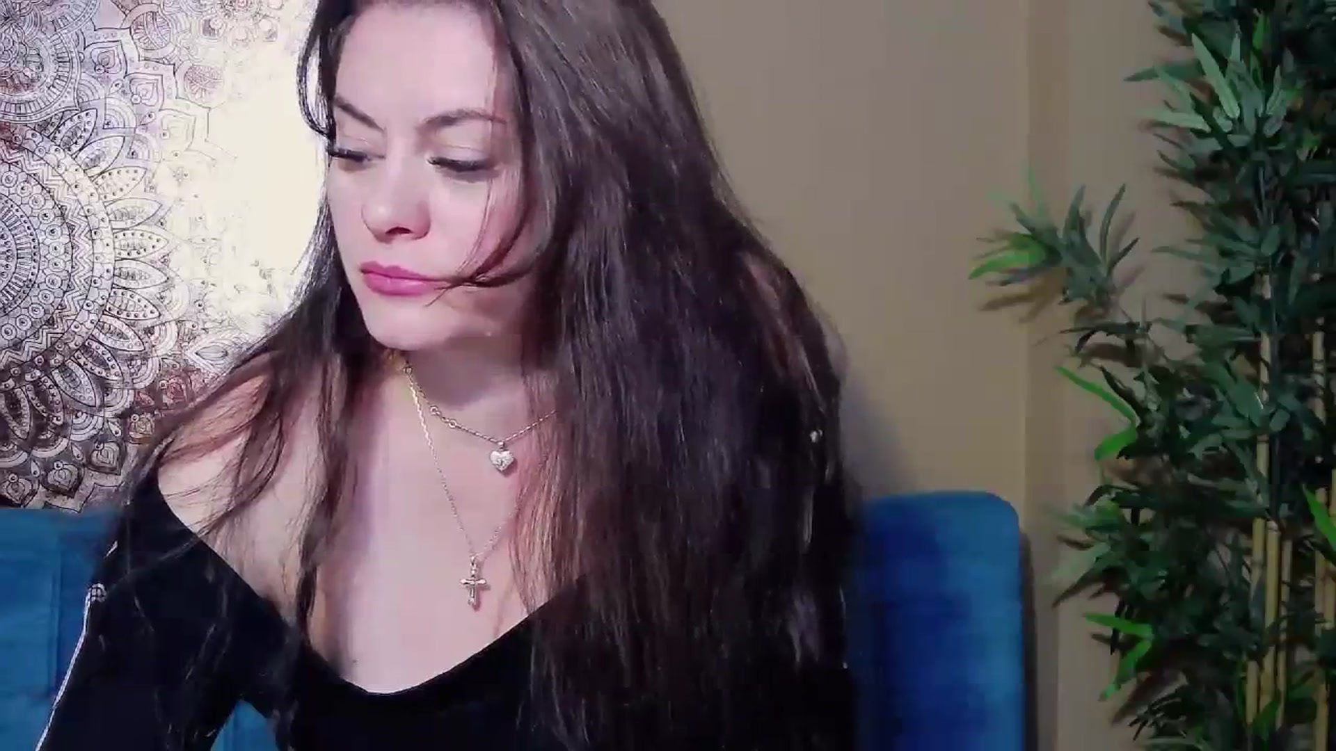 Gallery image thumbnail from ForeverChic's myfreecams stream on, 11/08/2023, 12:06 image 19 of 20