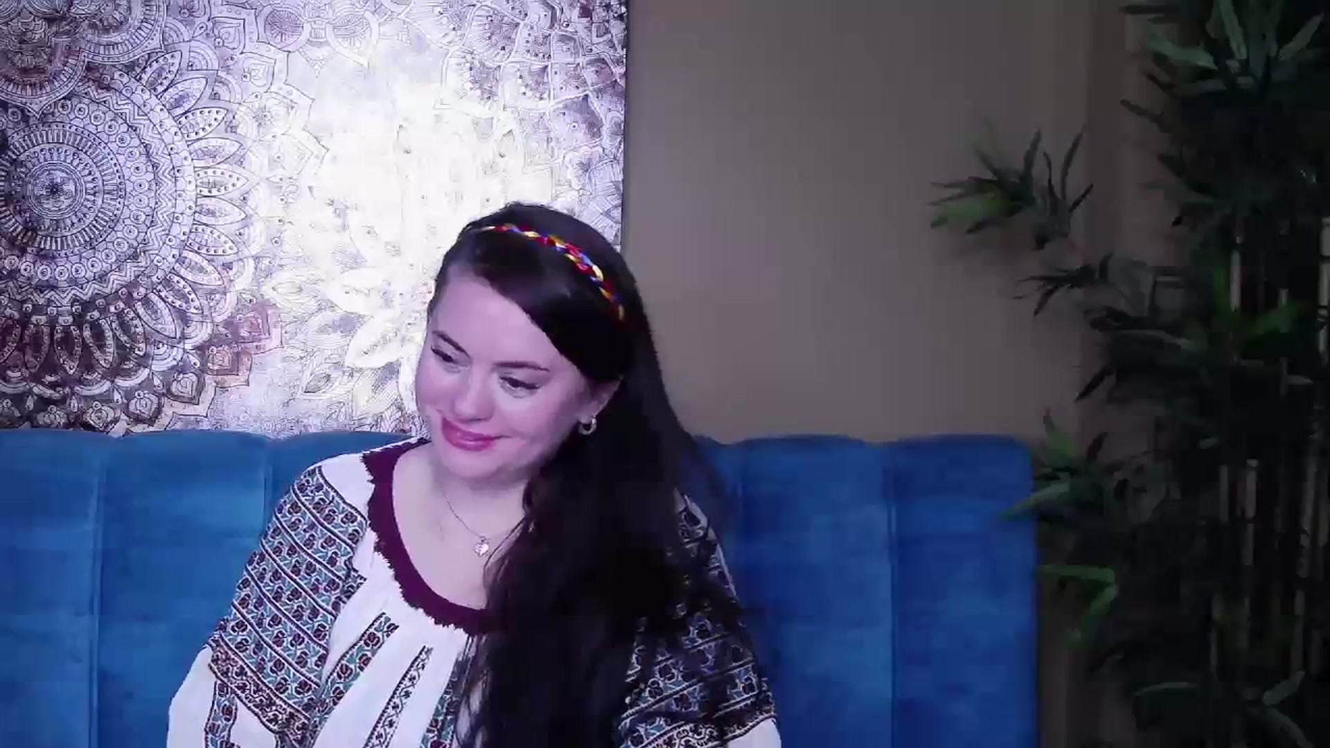 Gallery image thumbnail from ForeverChic's myfreecams stream on, 12/01/2023, 11:42 image 13 of 20
