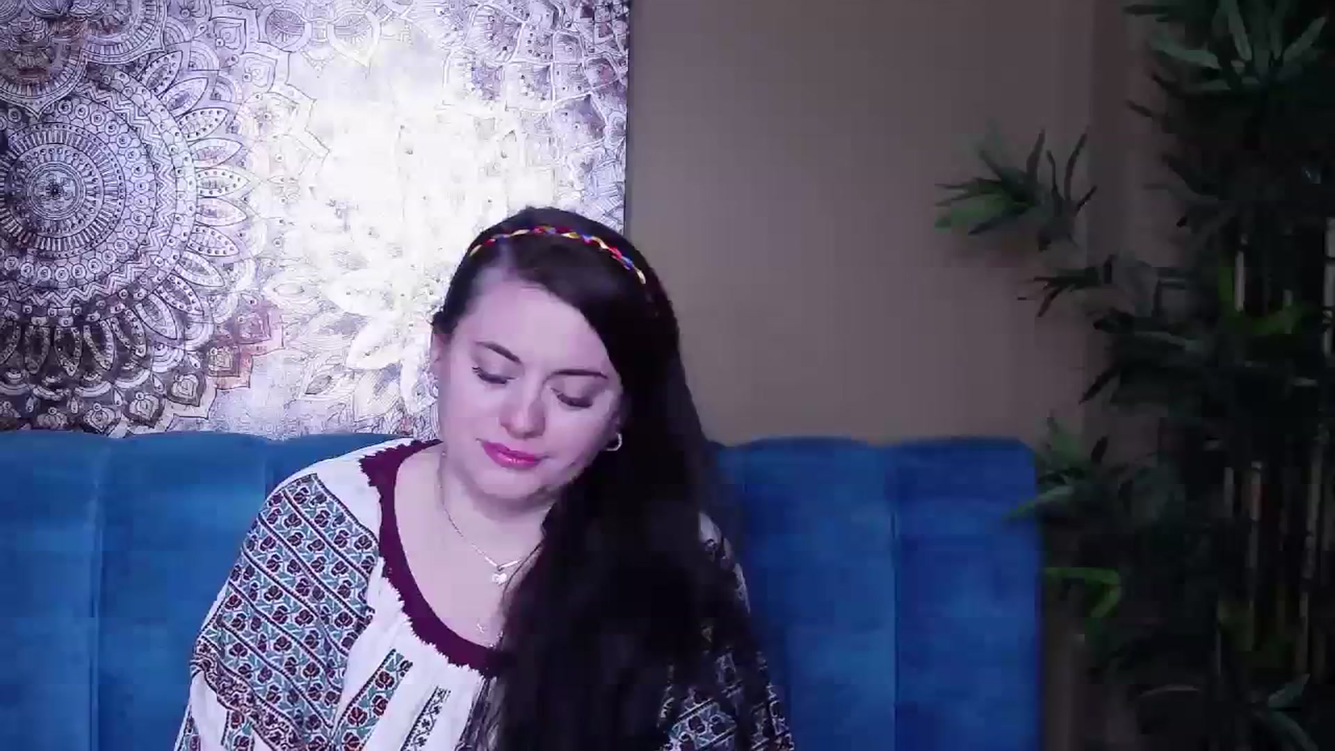 Gallery image thumbnail from ForeverChic's myfreecams stream on, 12/01/2023, 11:42 image 14 of 20