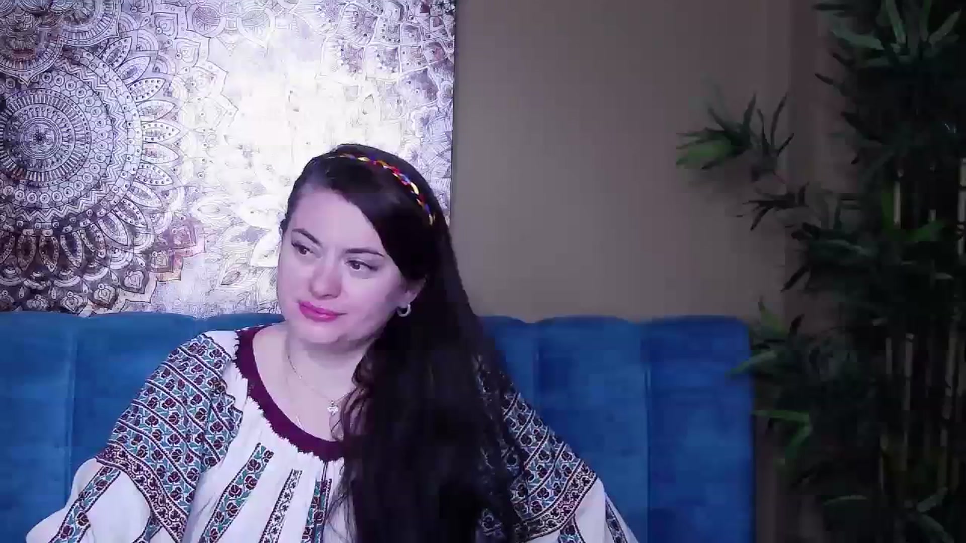 Gallery image thumbnail from ForeverChic's myfreecams stream on, 12/01/2023, 11:42 image 15 of 20