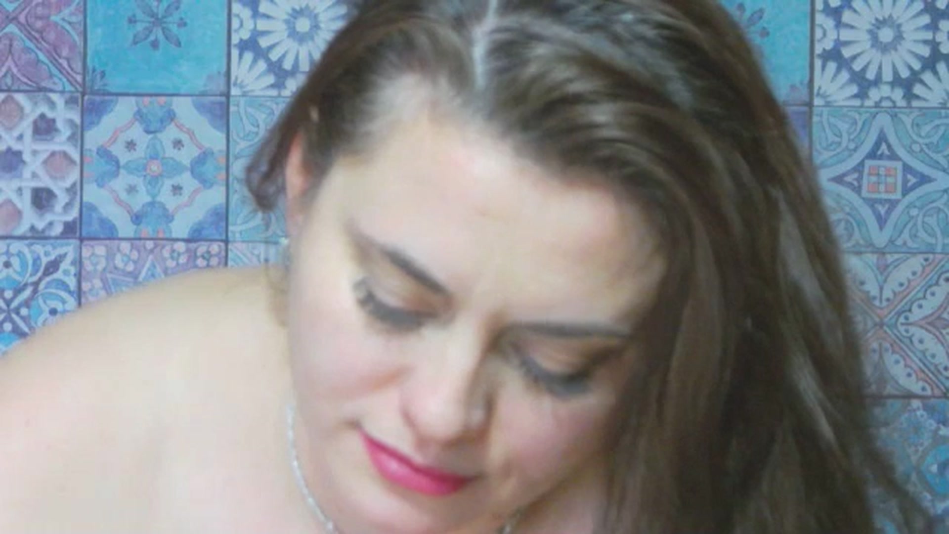 Gallery image thumbnail from ForeverChic's myfreecams stream on, 12/05/2023, 09:36 image 13 of 20