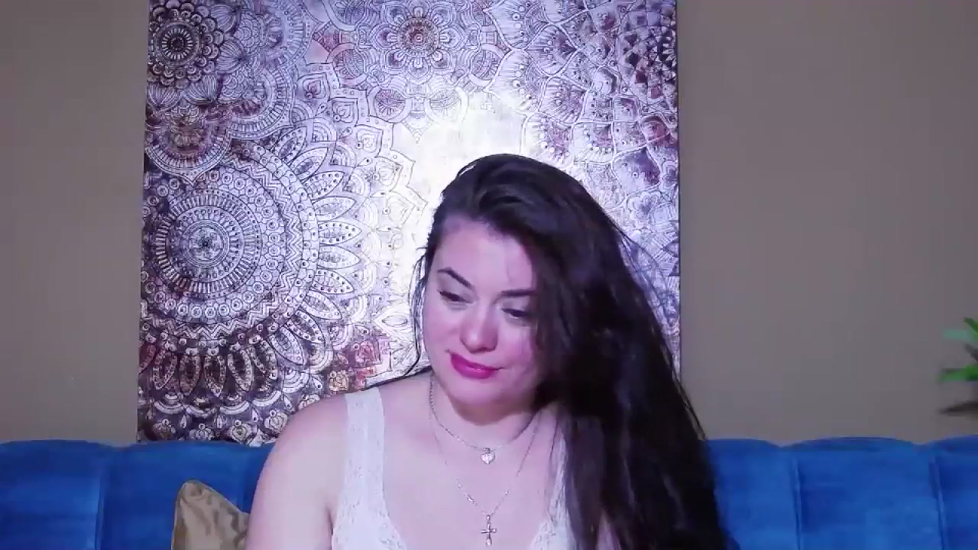 Gallery image thumbnail from ForeverChic's myfreecams stream on, 12/08/2023, 11:43 image 19 of 20