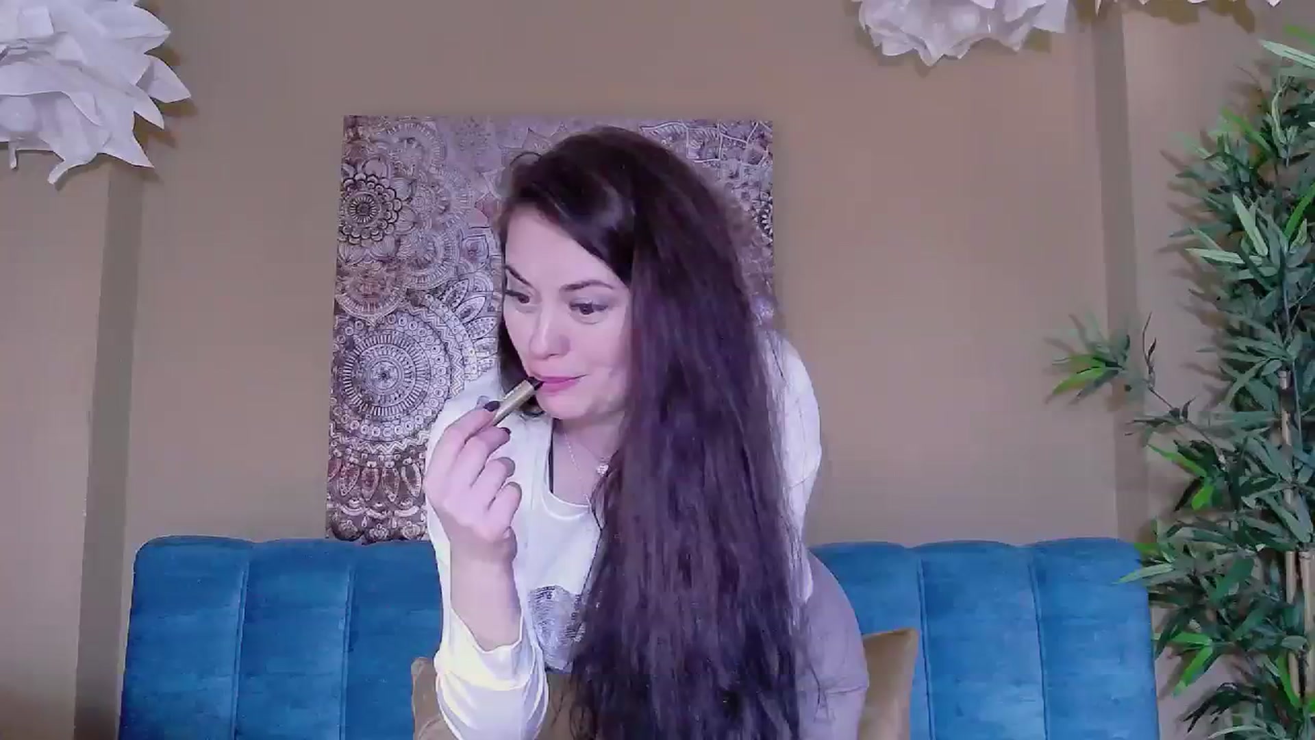 Gallery image thumbnail from ForeverChic's myfreecams stream on, 12/30/2023, 13:34 image 11 of 20