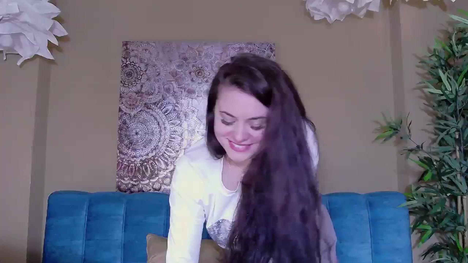 Gallery image thumbnail from ForeverChic's myfreecams stream on, 12/30/2023, 13:34 image 8 of 20