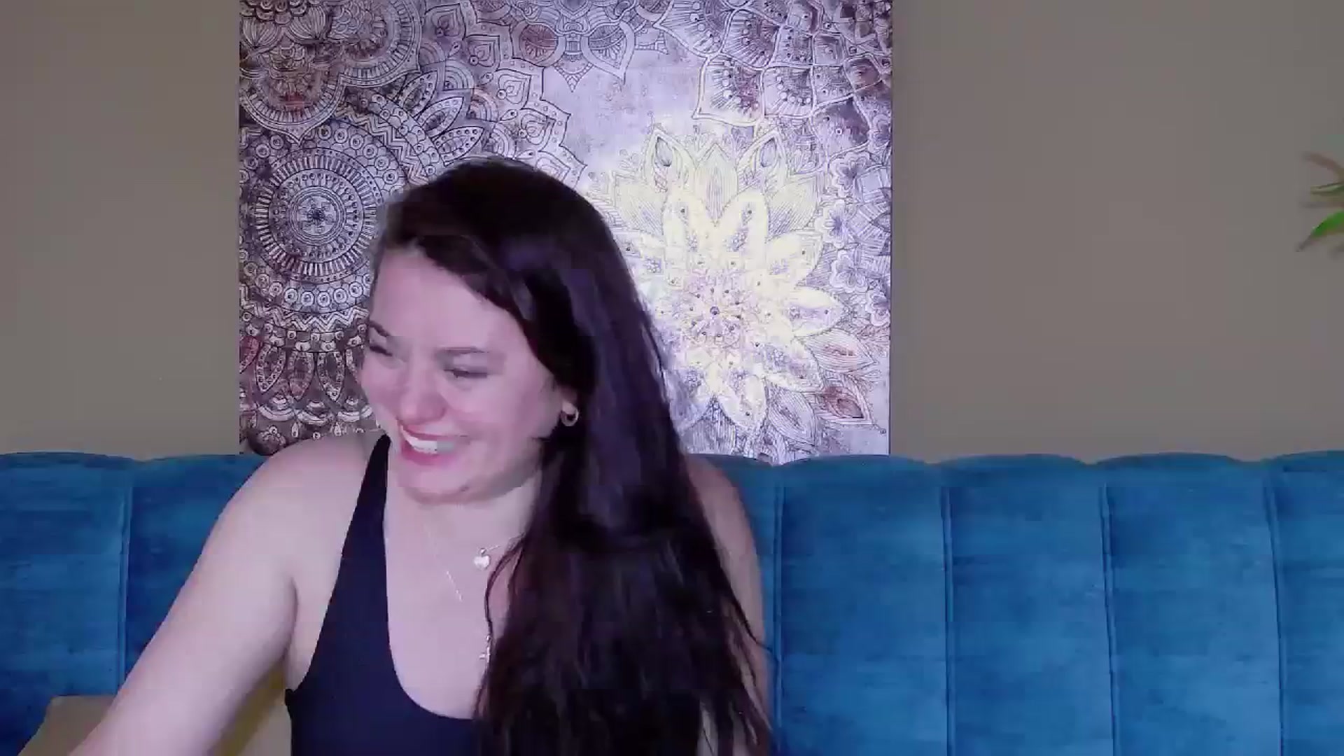 Gallery image thumbnail from ForeverChic's myfreecams stream on, 12/30/2023, 13:34 image 20 of 20