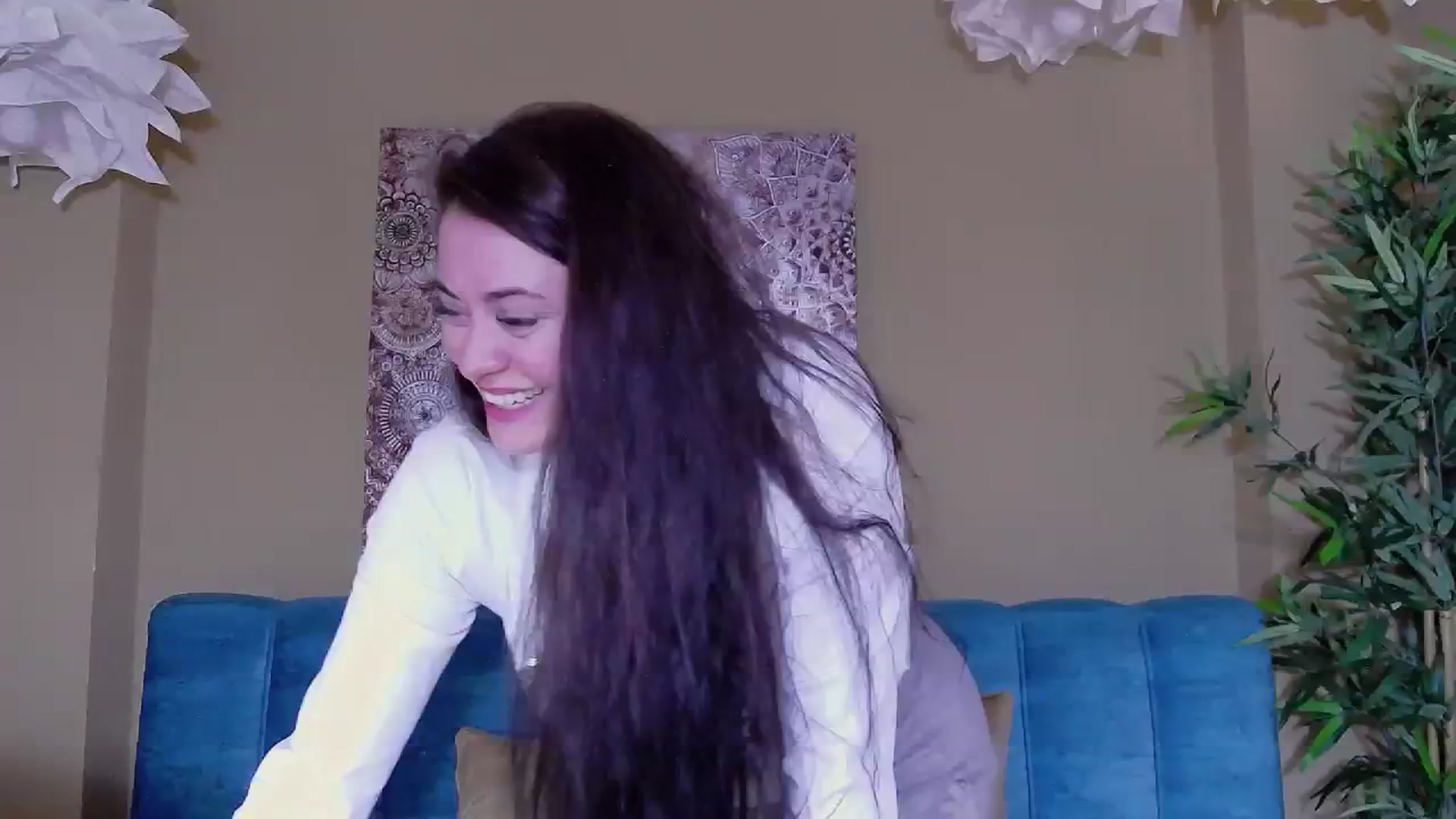 Gallery image thumbnail from ForeverChic's myfreecams stream on, 12/30/2023, 13:34 image 5 of 20