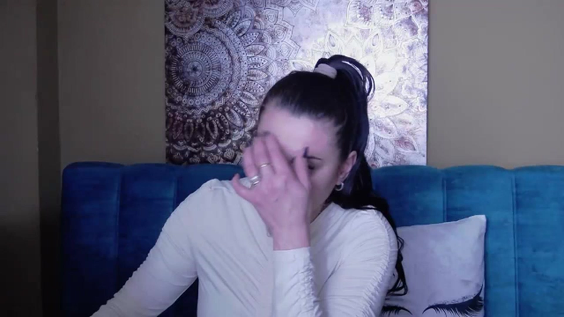 Gallery image thumbnail from ForeverChic's myfreecams stream on, 01/02/2024, 11:39 image 1 of 20