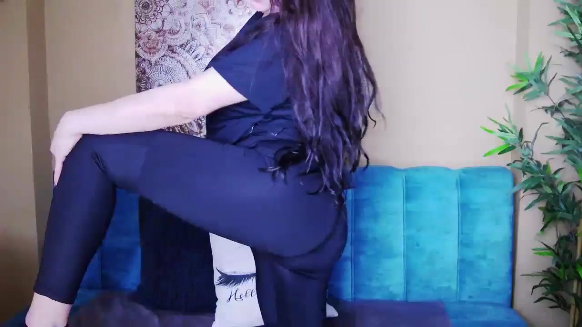 Gallery image thumbnail from ForeverChic's myfreecams stream on, 01/05/2024, 09:26 image 4 of 20