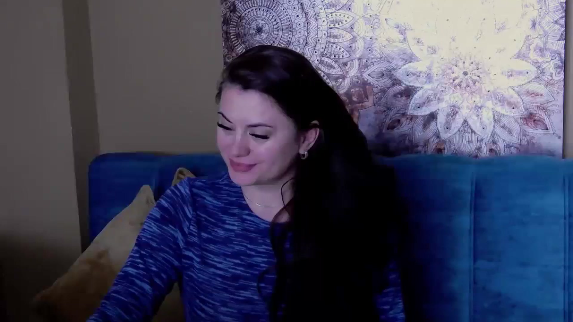 Gallery image thumbnail from ForeverChic's myfreecams stream on, 01/20/2024, 10:59 image 19 of 20