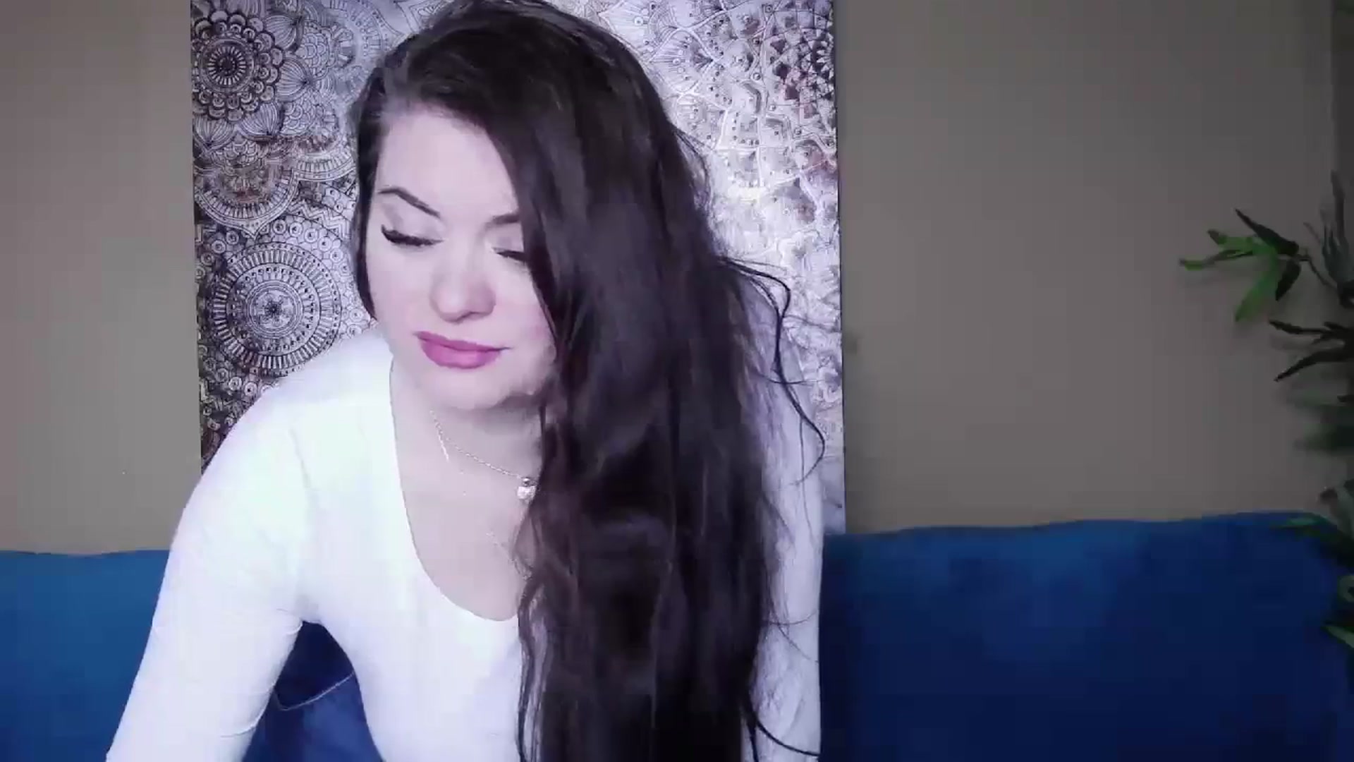 Gallery image thumbnail from ForeverChic's myfreecams stream on, 01/25/2024, 08:34 image 16 of 20
