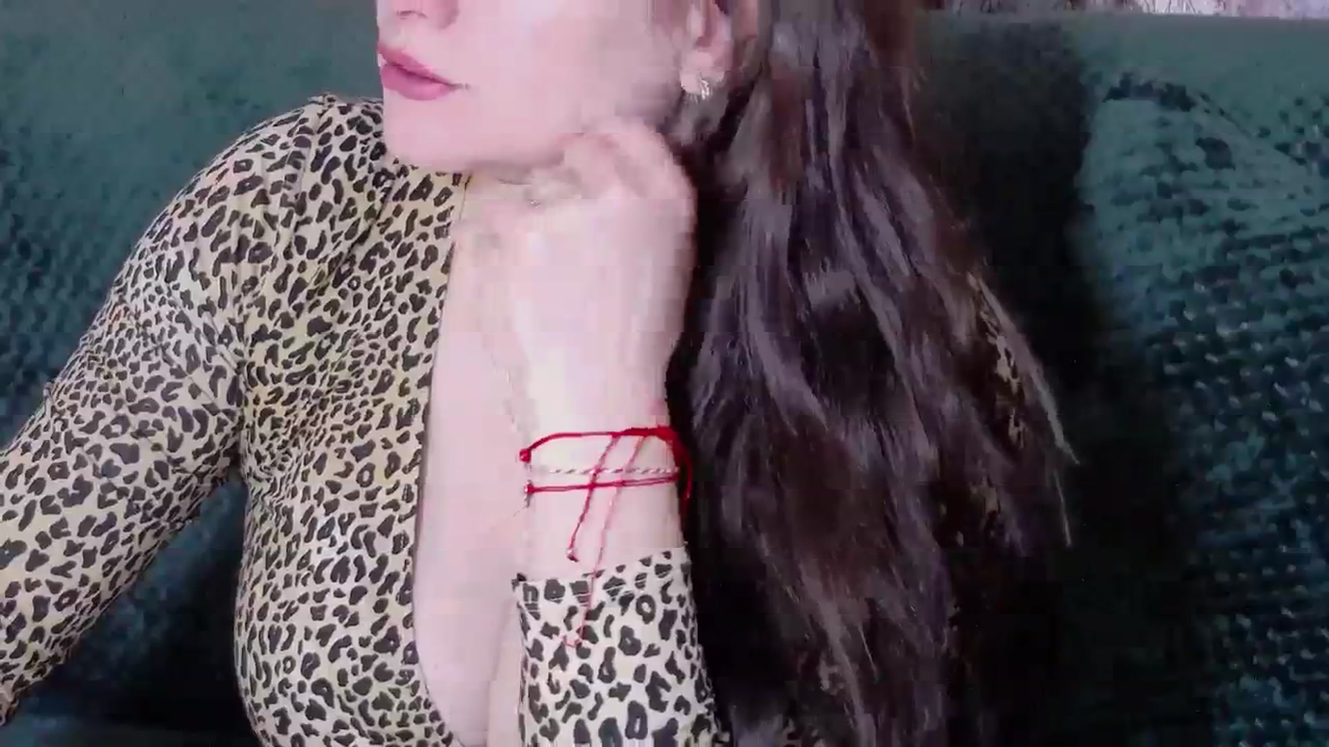 Gallery image thumbnail from ForeverChic's myfreecams stream on, 03/02/2024, 10:53 image 10 of 20