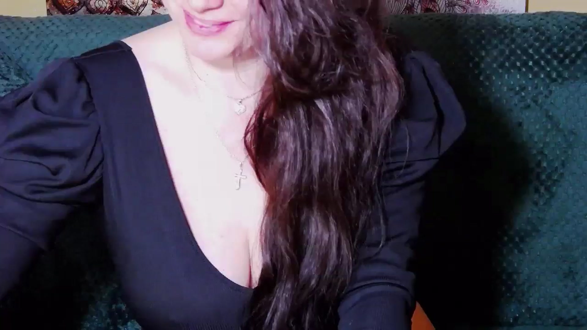 Gallery image thumbnail from ForeverChic's myfreecams stream on, 03/07/2024, 10:32 image 11 of 20
